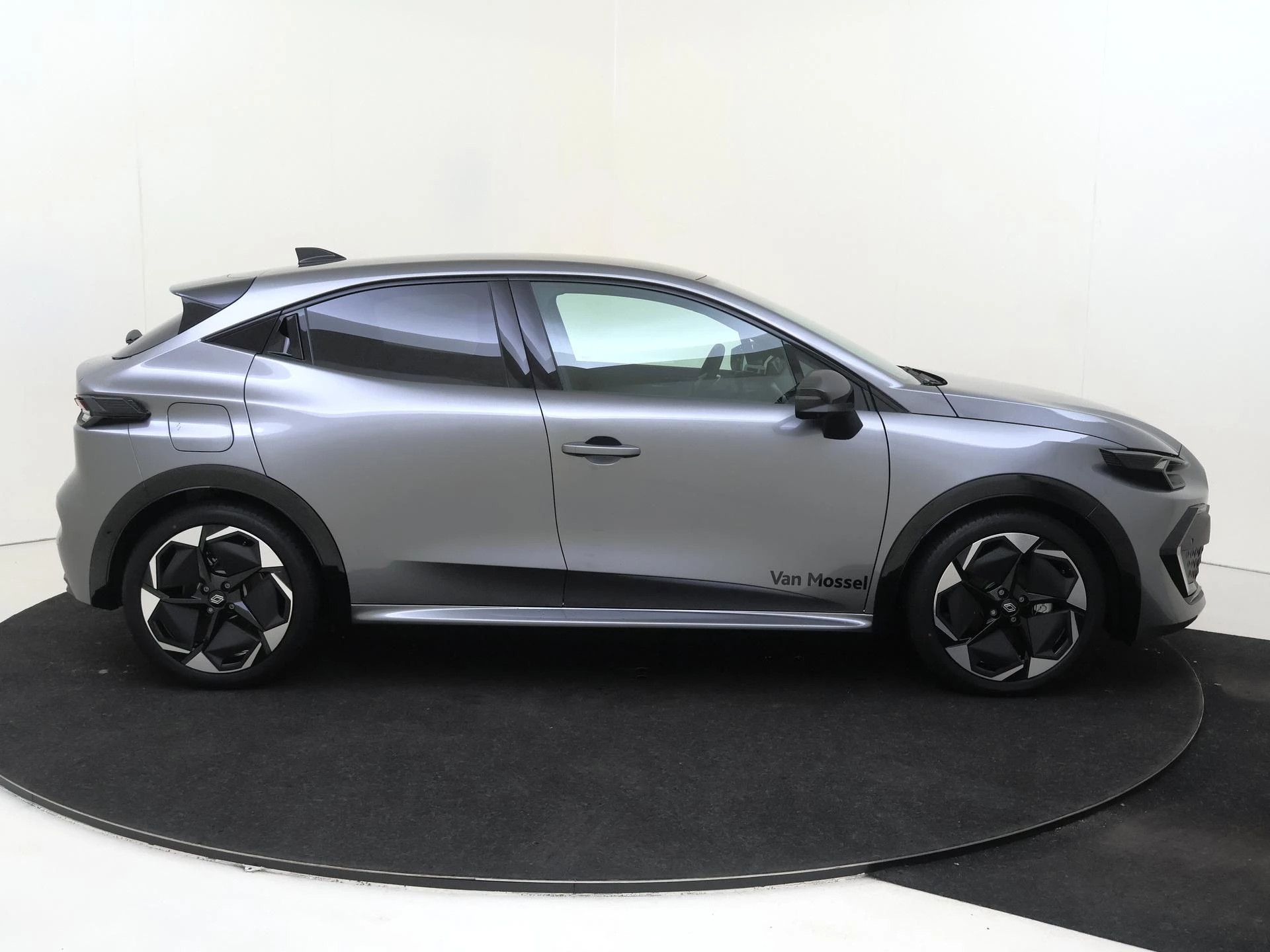 Renault-Clio-image-8