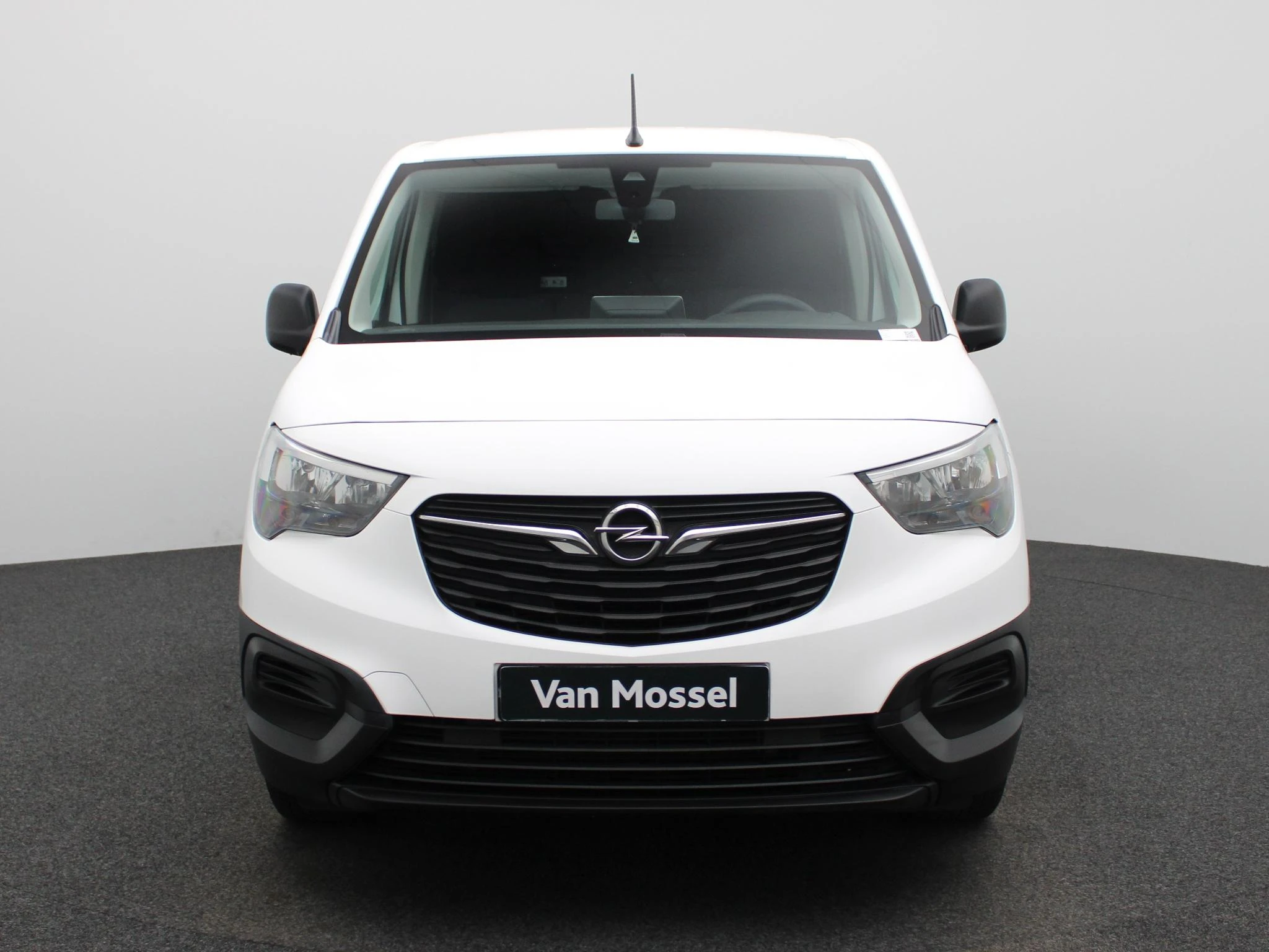 Opel-Combo-image-2