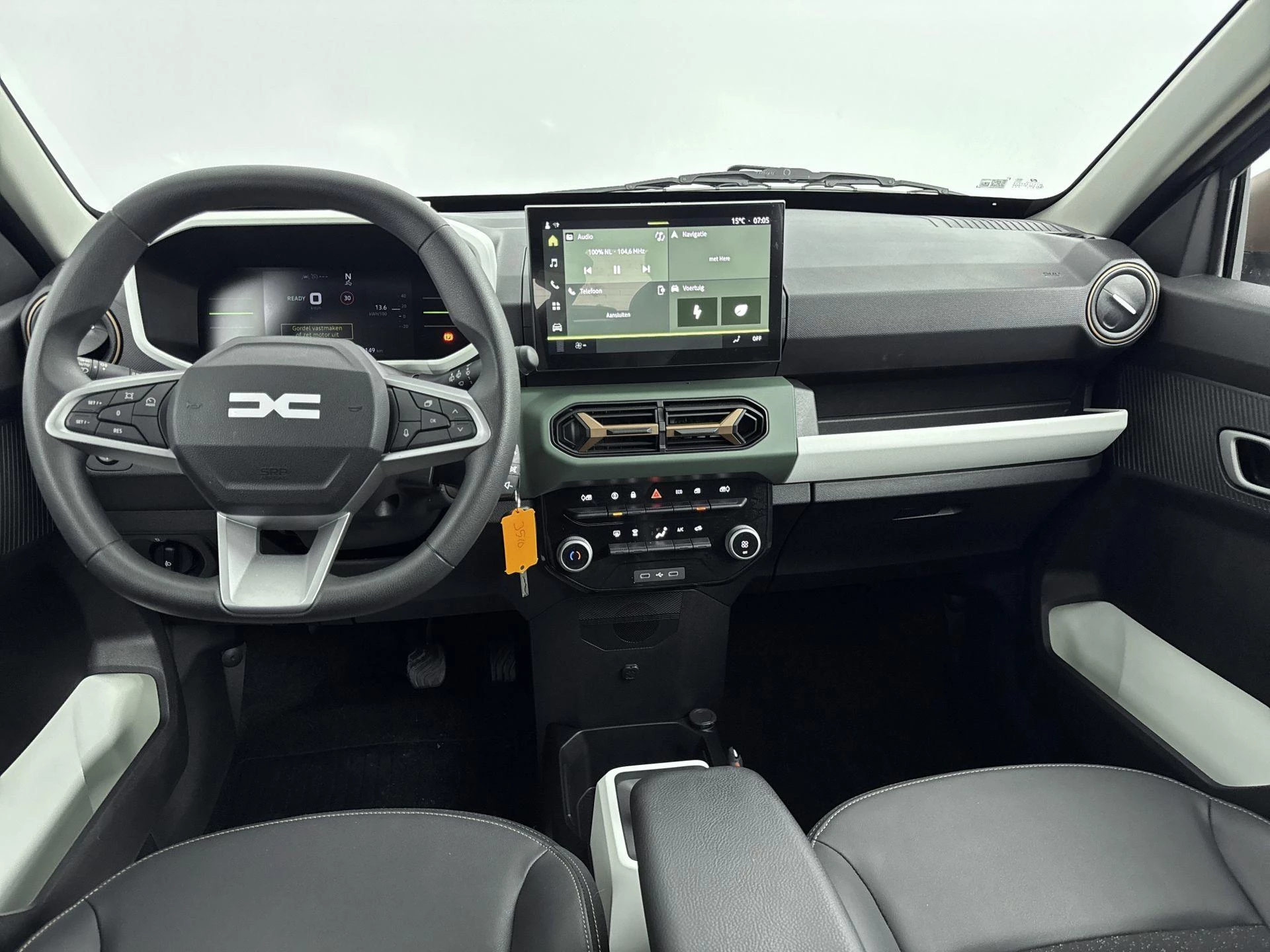 Dacia-Spring-image-18