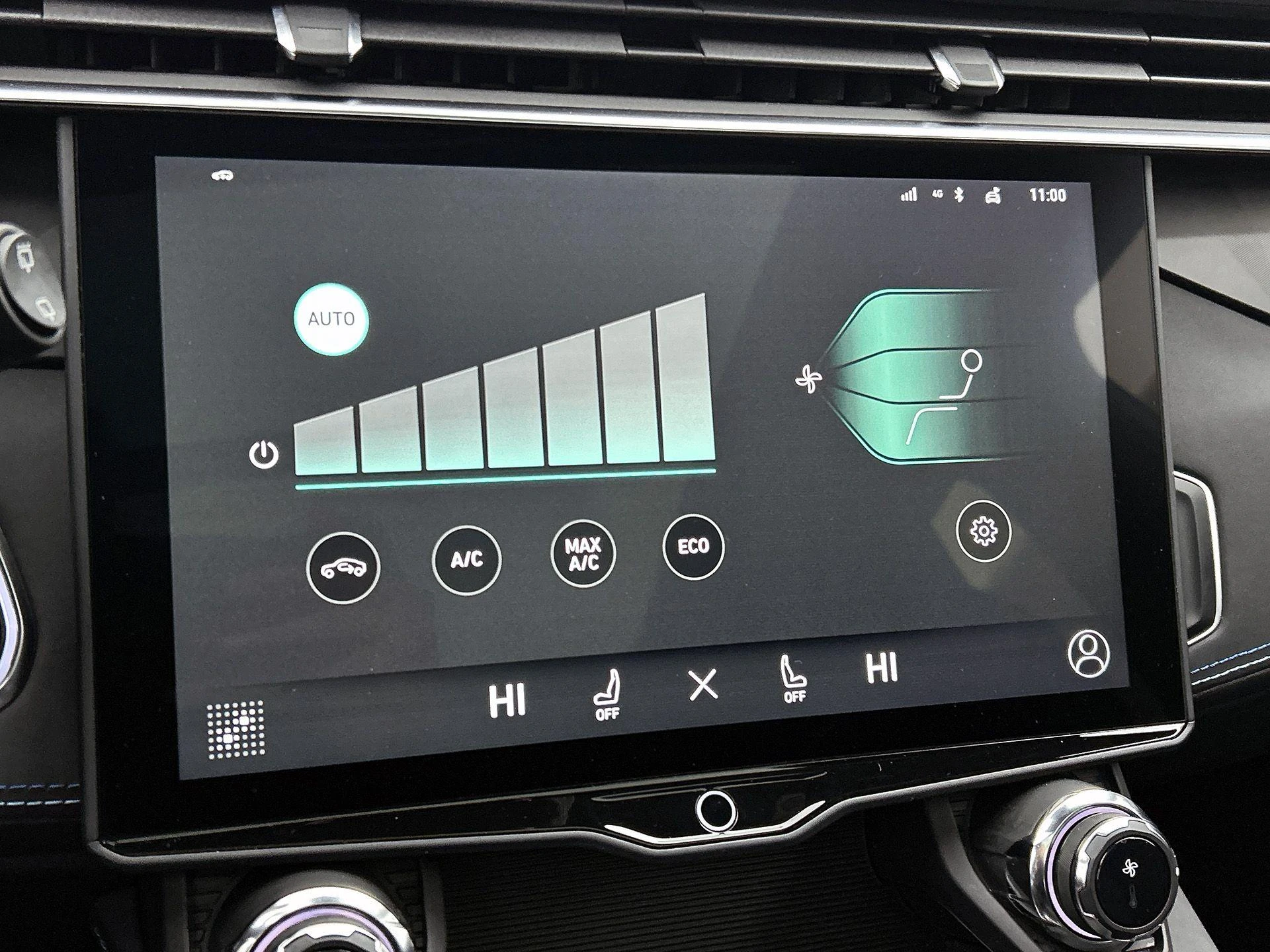 Lynk & Co-01-image-16