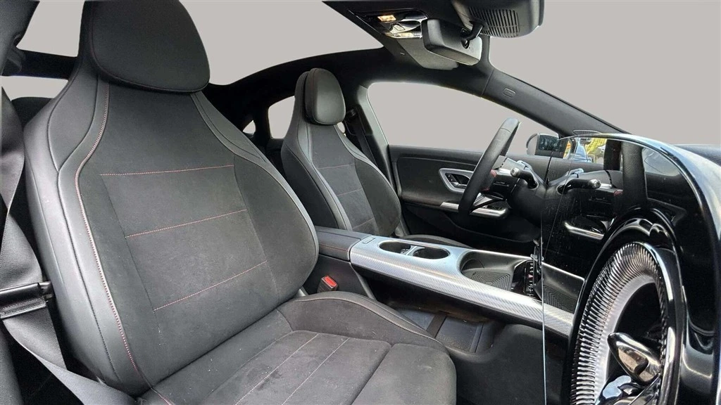 Mercedes-Benz-CLA-image-19