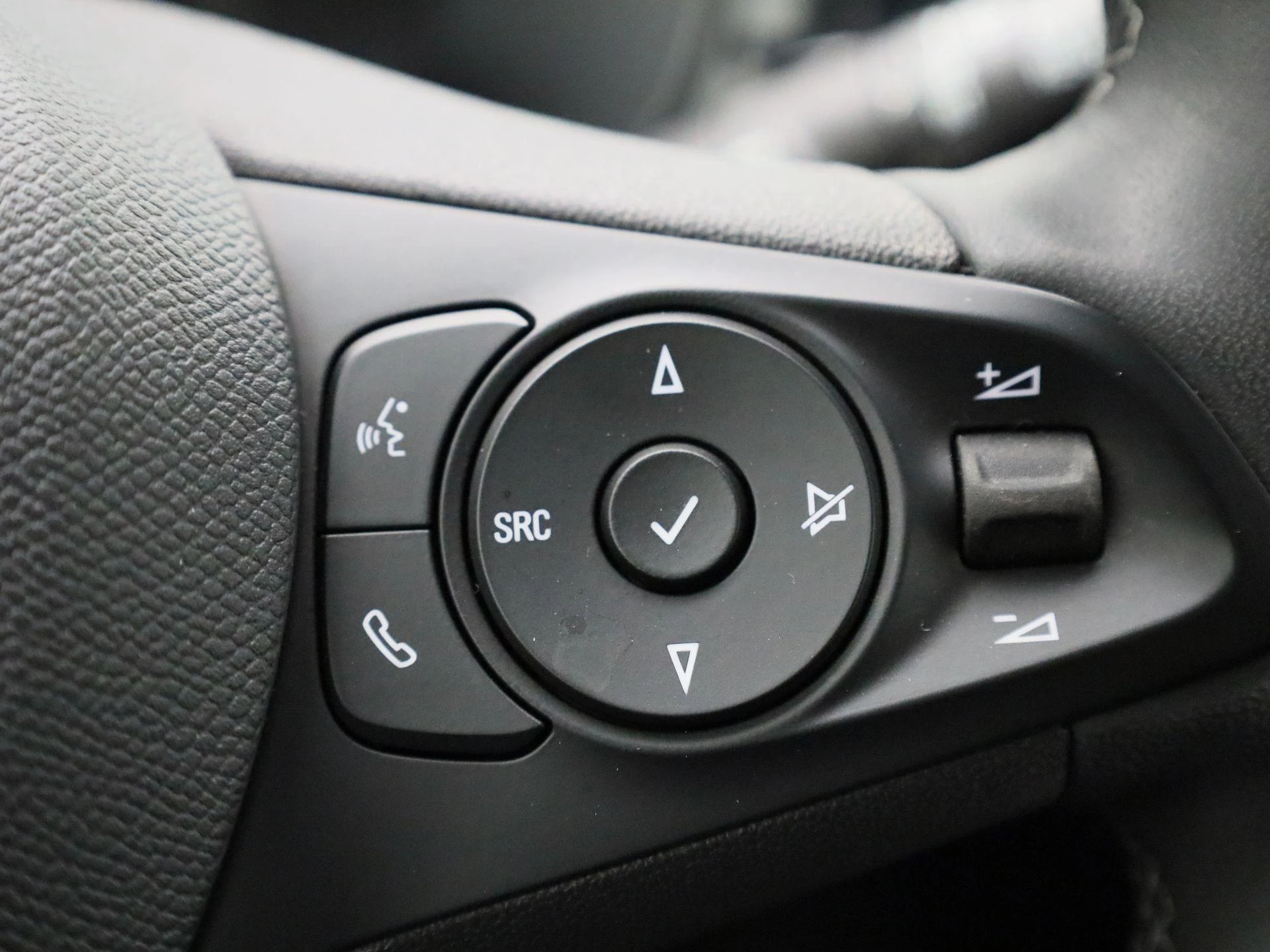 Opel-Corsa-e-image-24