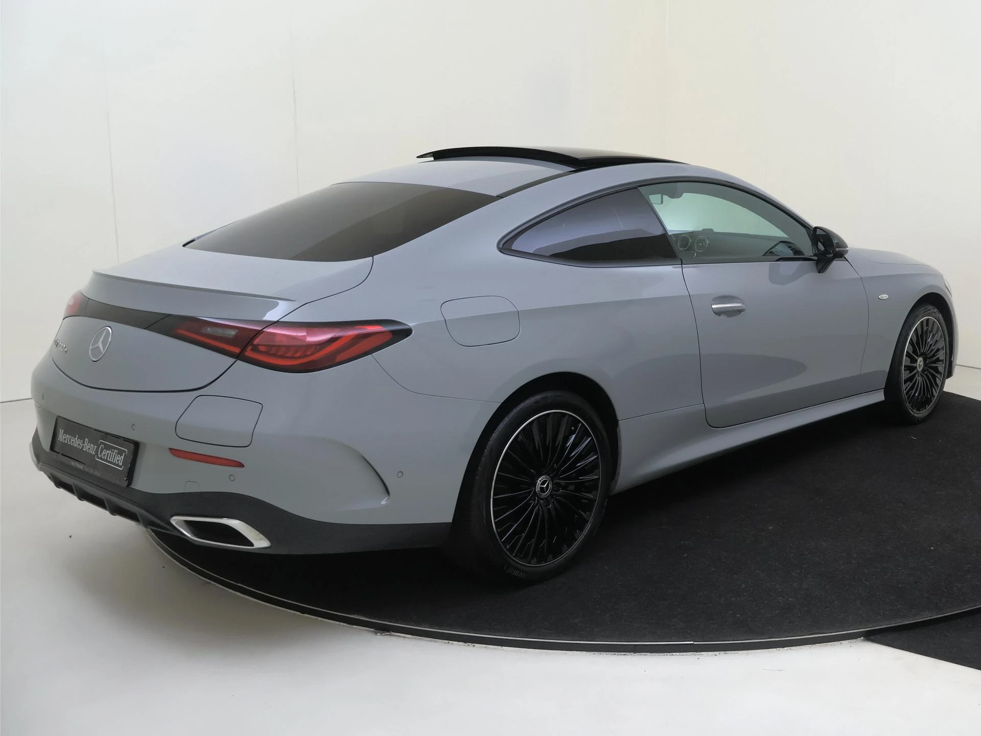 Mercedes-Benz-CLE-image-3
