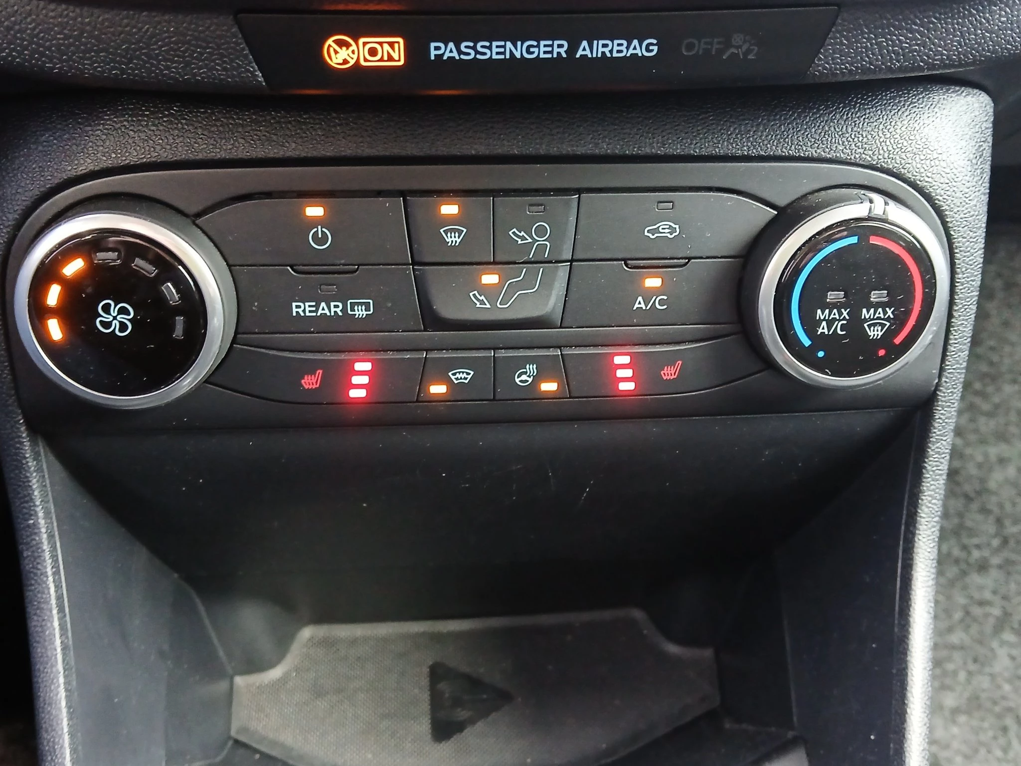 Ford Fiesta Cool & Connect KLIMA | BLUETOOTH | EINPARKHILFE