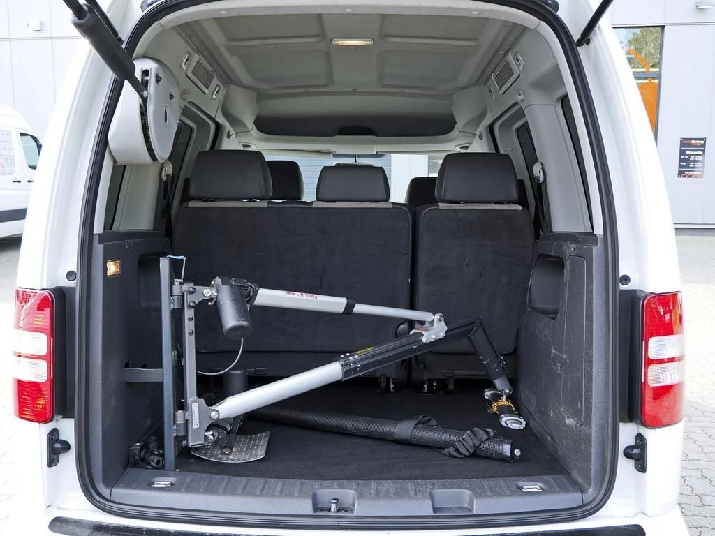 Volkswagen-Caddy-image-18