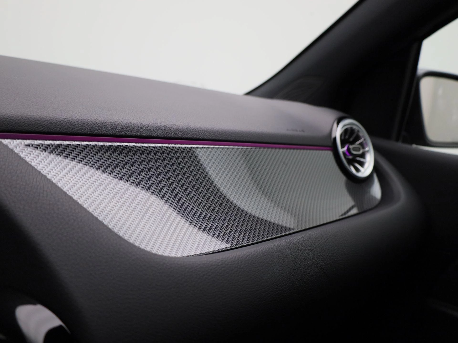 Mercedes-Benz-B-Klasse-image-29