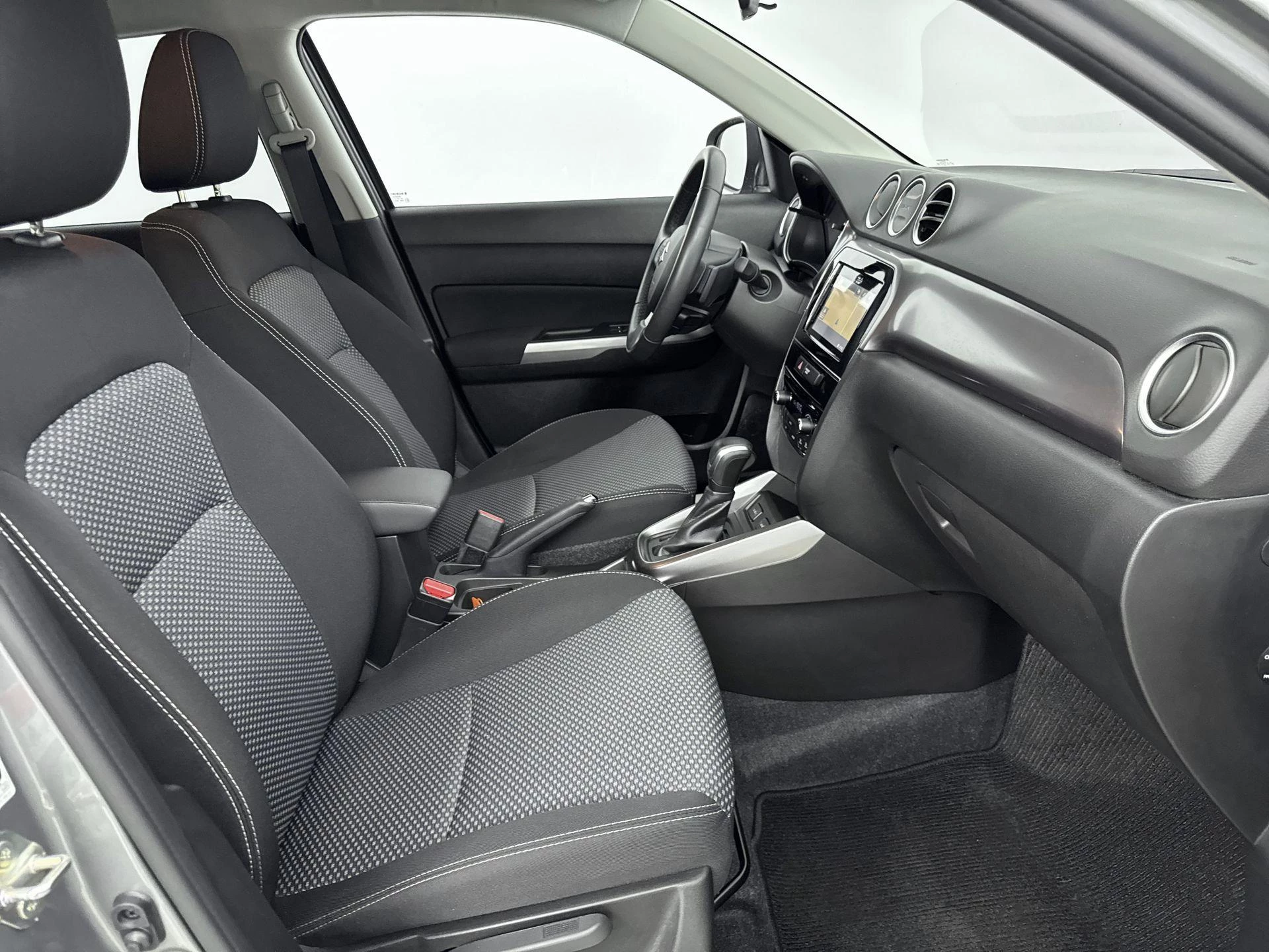 Suzuki-Vitara-image-29