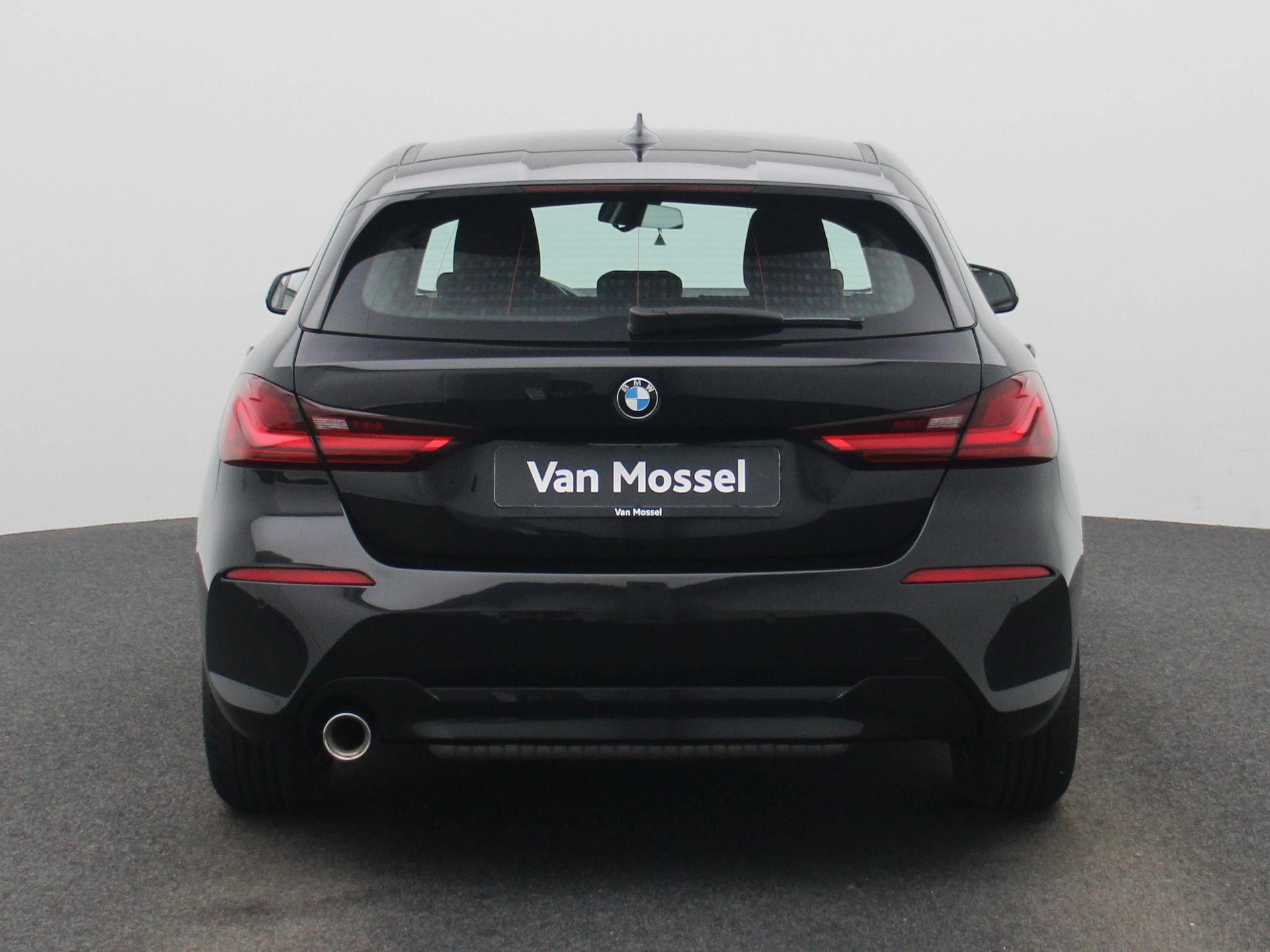 BMW Série 1 Hatch 116iA (80 kW)