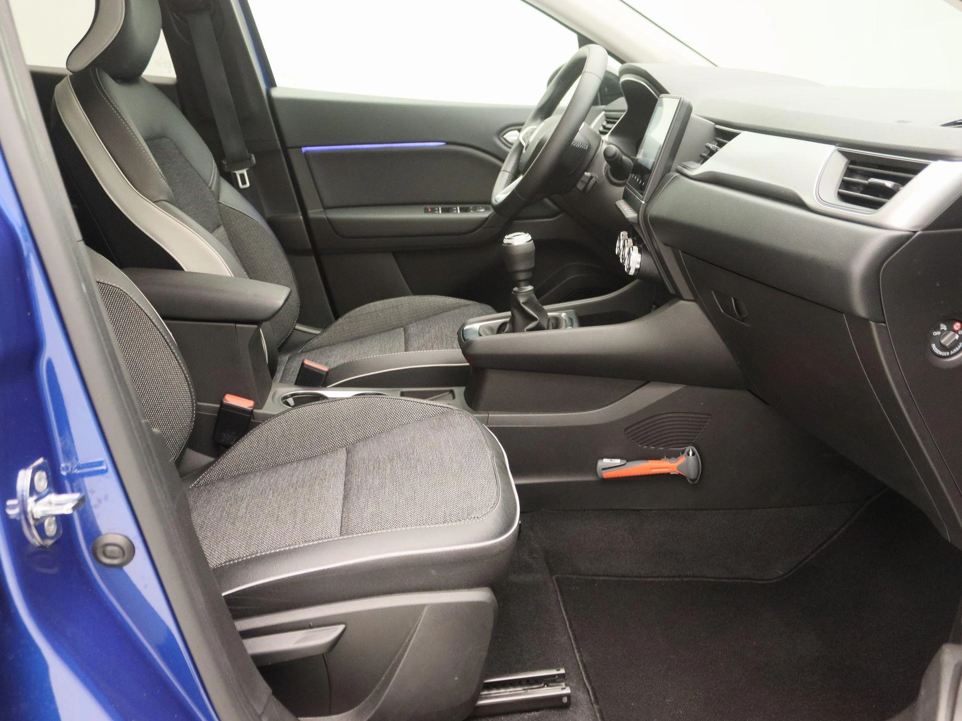 Renault-Captur-image-23
