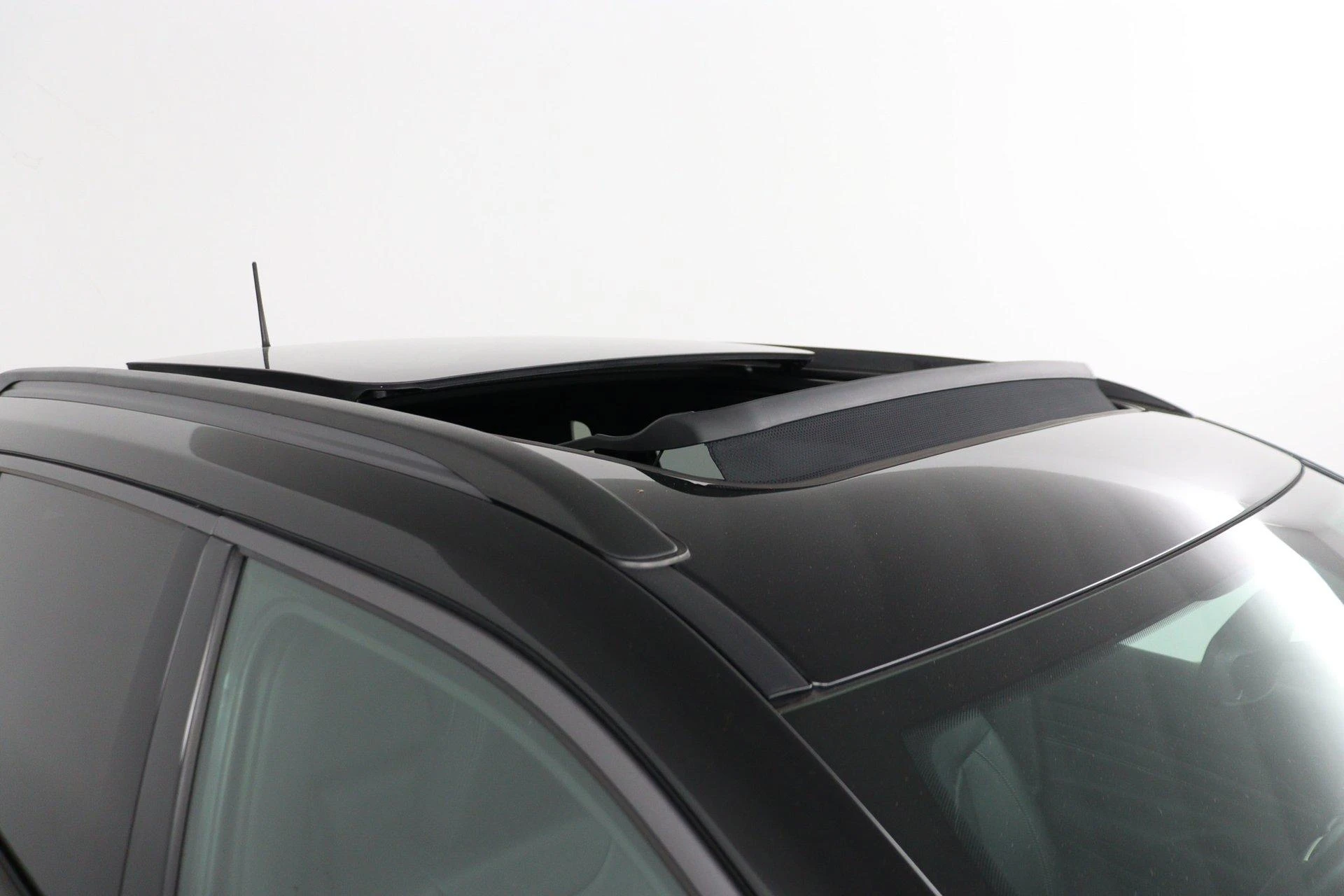 Jeep-Compass-image-35