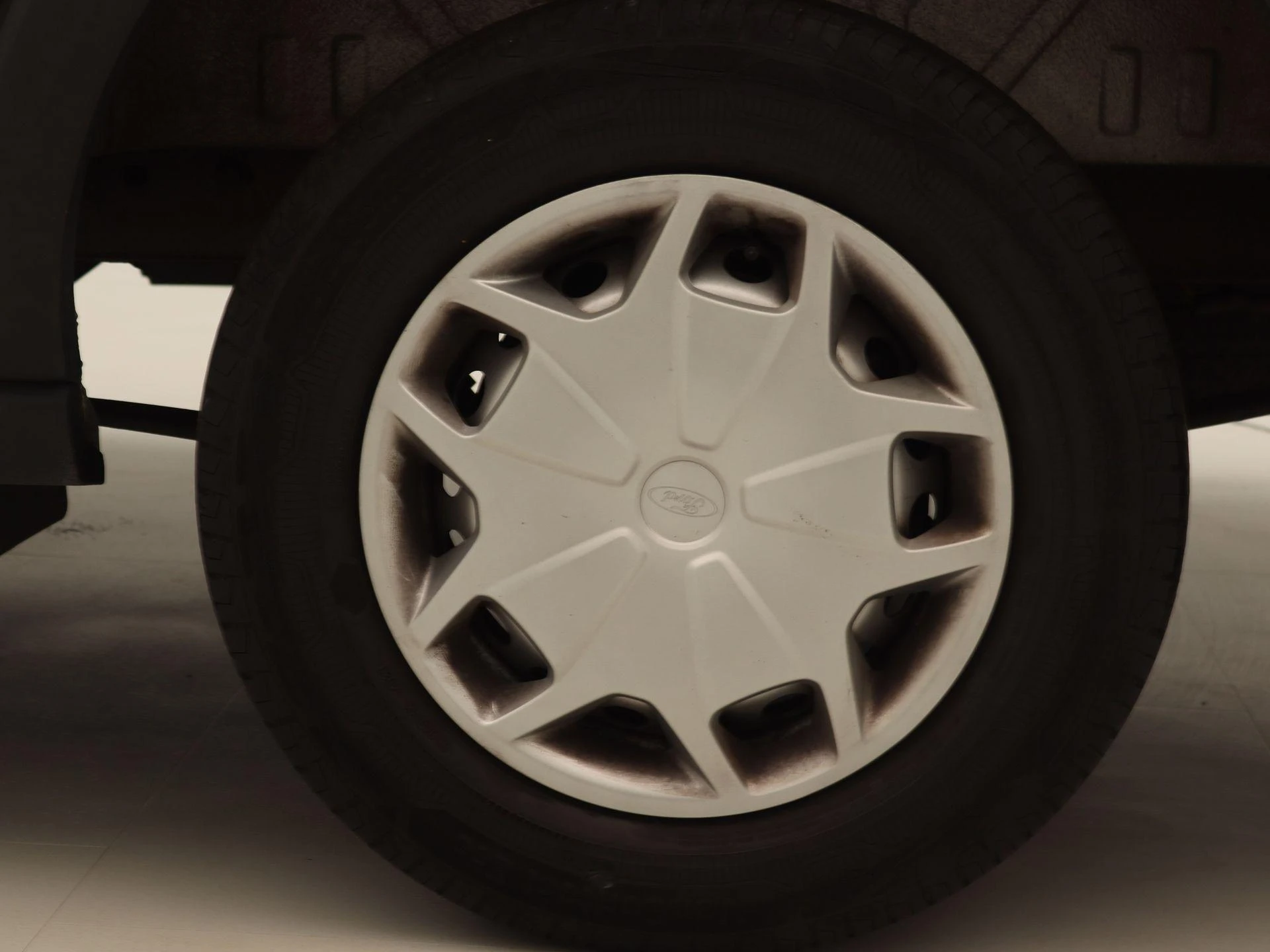 Ford-Transit-image-14