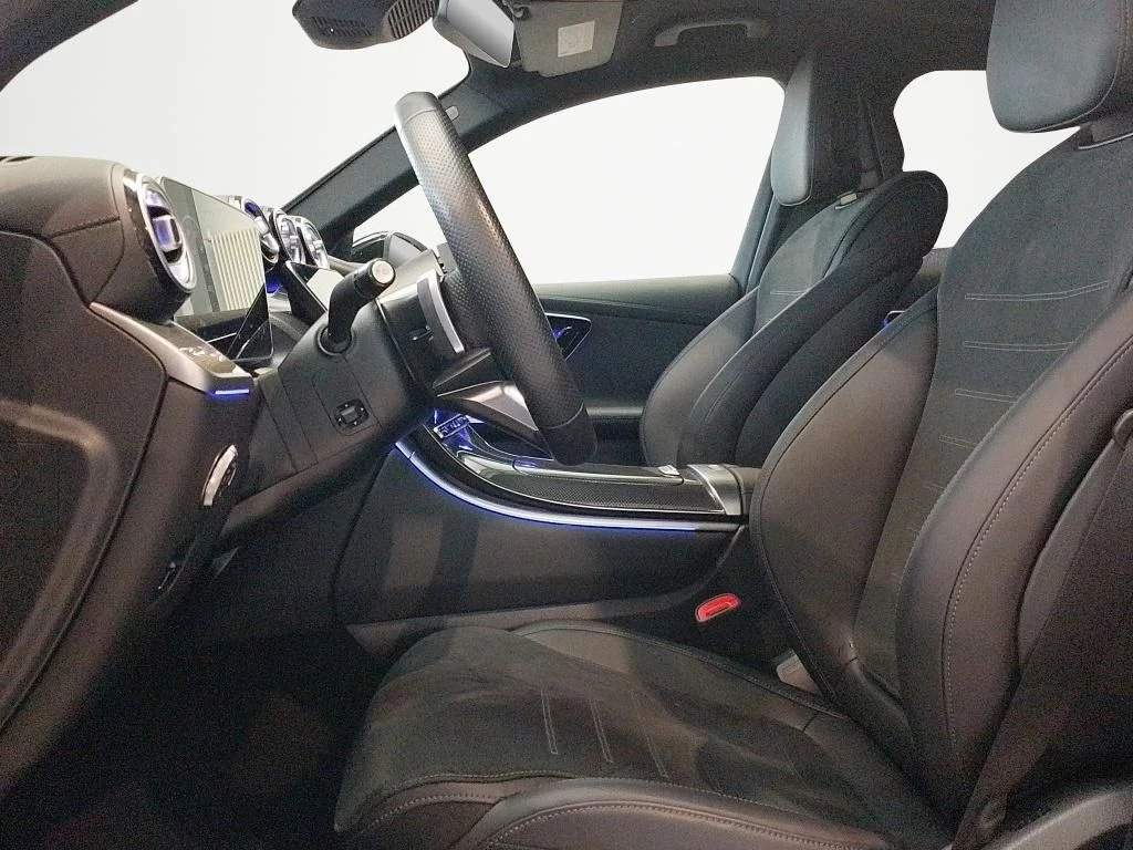 Mercedes-Benz GLC 300 d 4M AMG MBUX AHK SHZ KLIMA KEYLESS-GO AMG LineX254 GLC 300 d 4M AMG MBUX AHK SHZ KLIMA KEYLESS-GO AMG Line