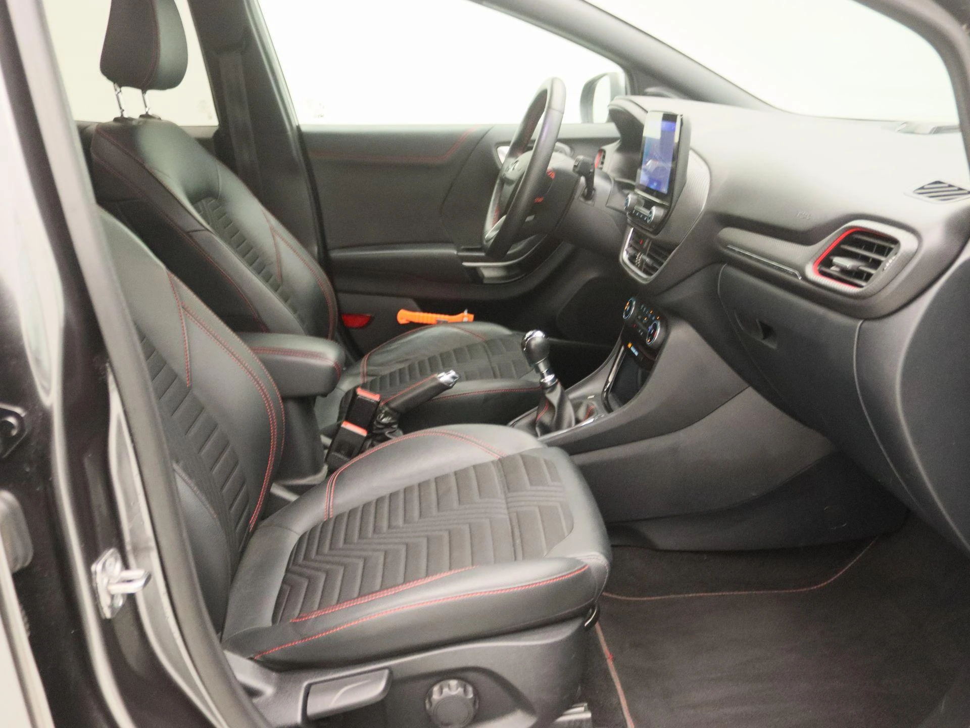 Ford-Puma-image-24