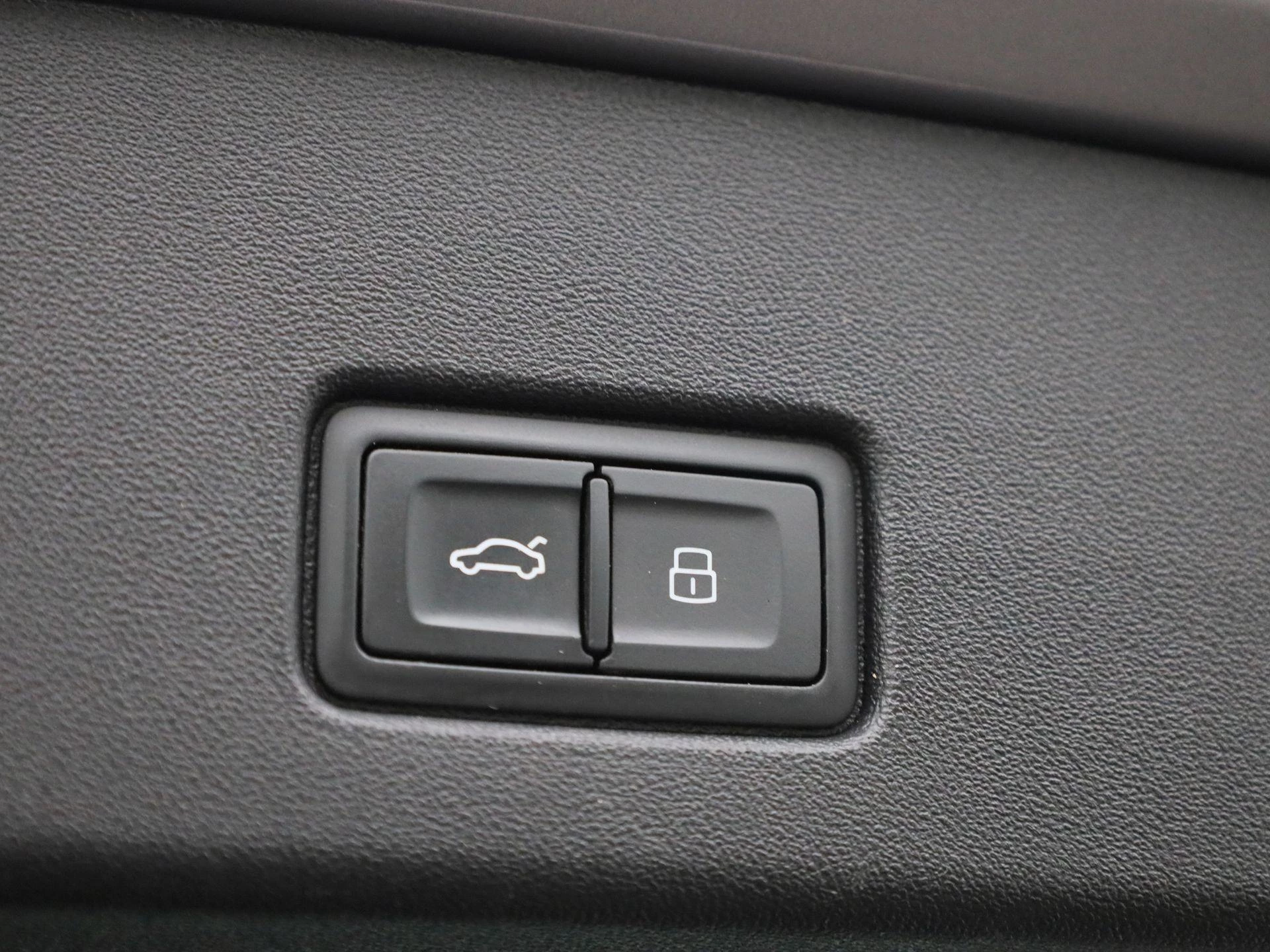 Audi Q4 e-tron 40 Attraction