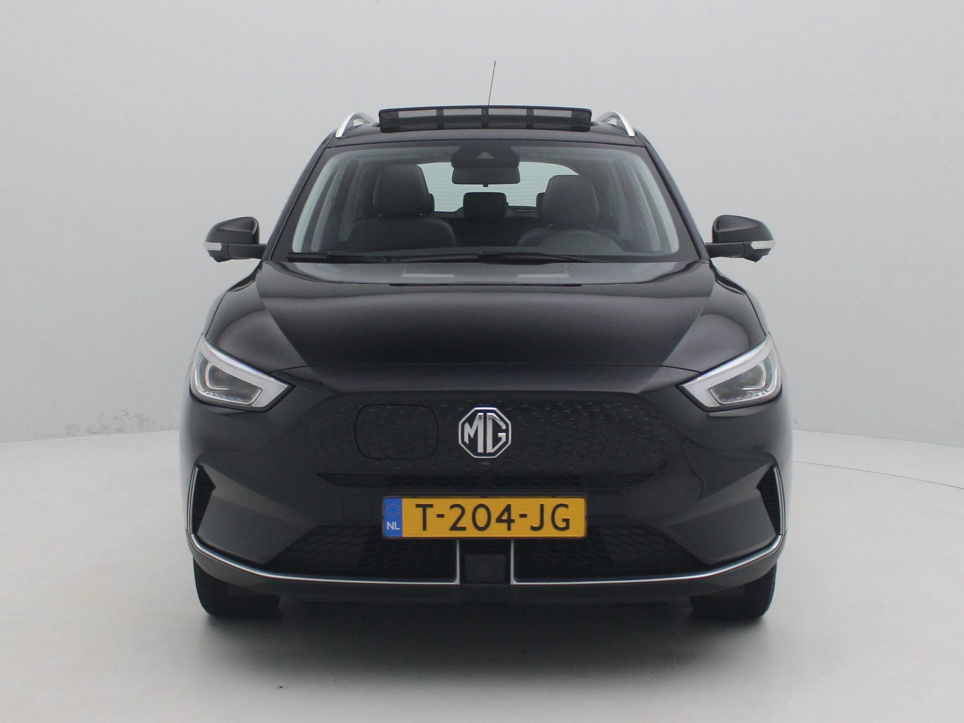 MG-ZS EV-image-2