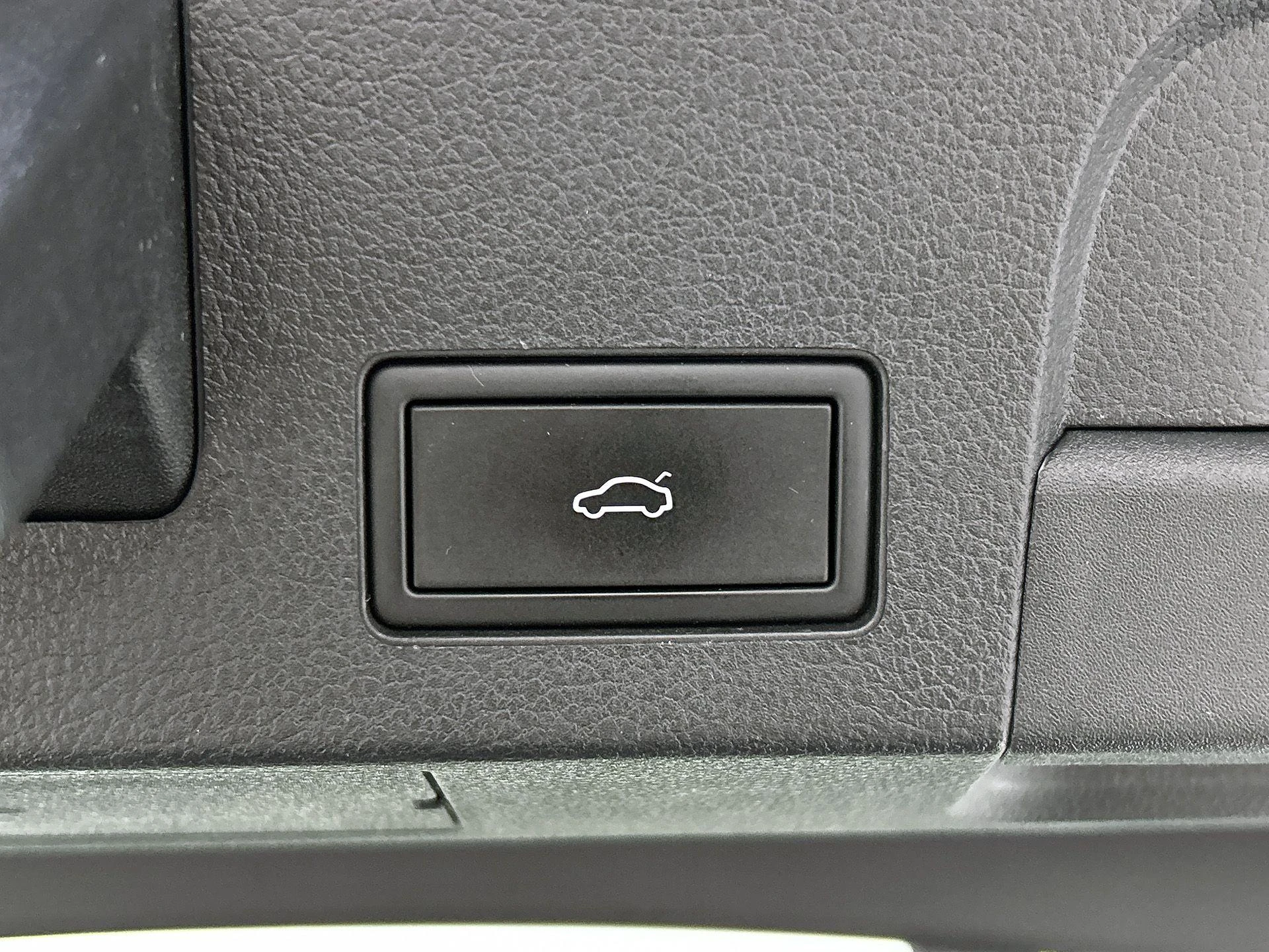 Volkswagen-Arteon-image-32