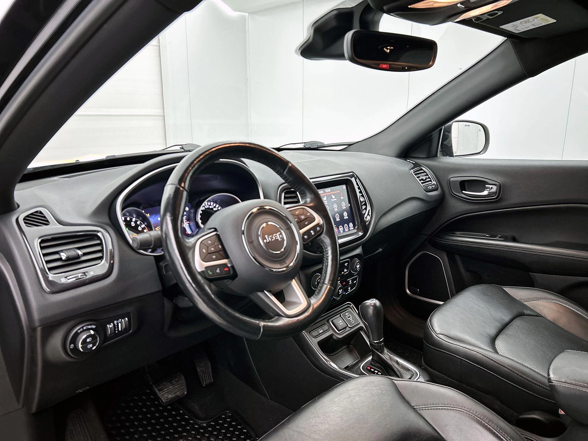 Jeep-Compass-image-2