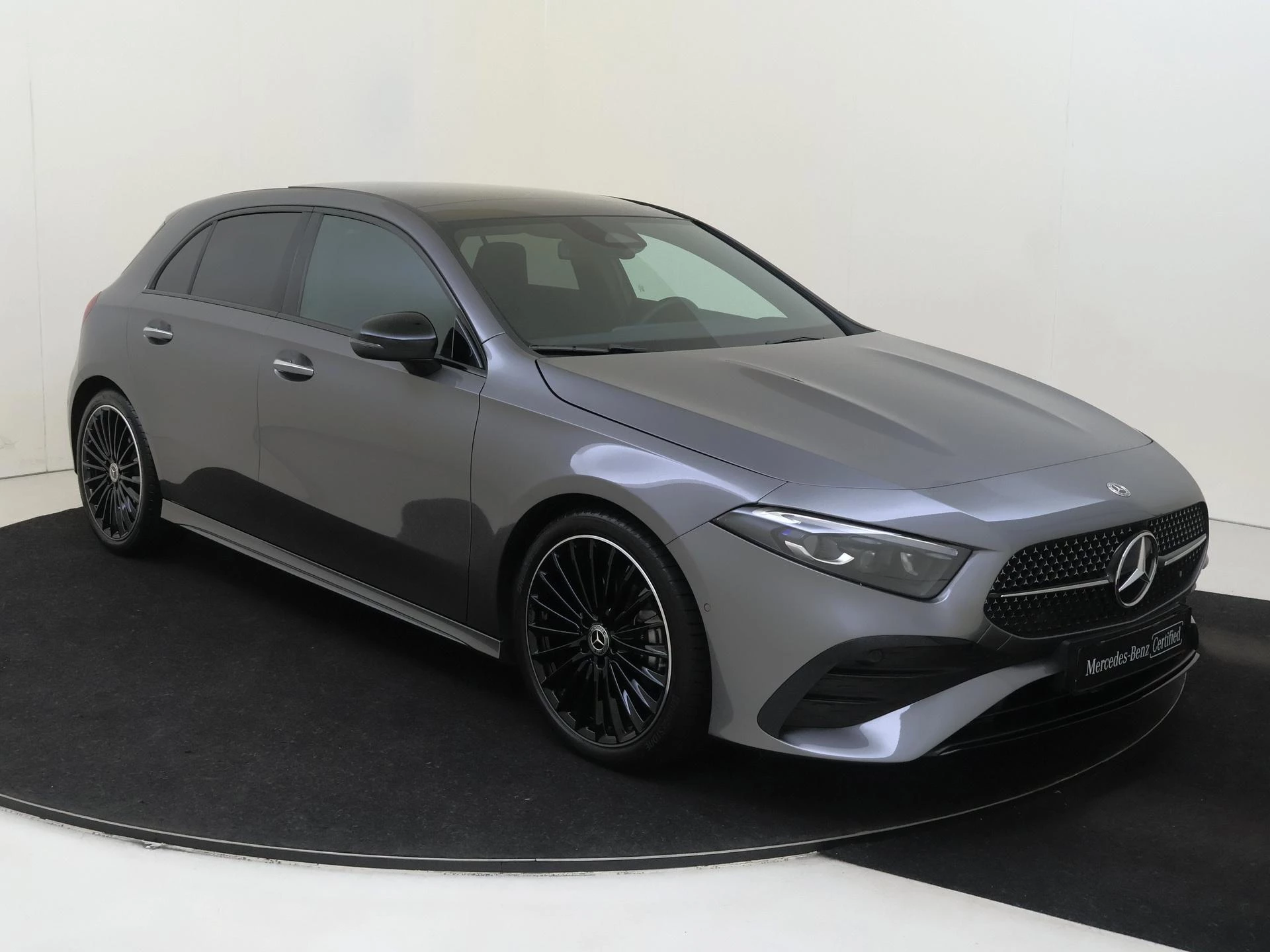 Mercedes-Benz A-Klasse 180 Business Solution AMG