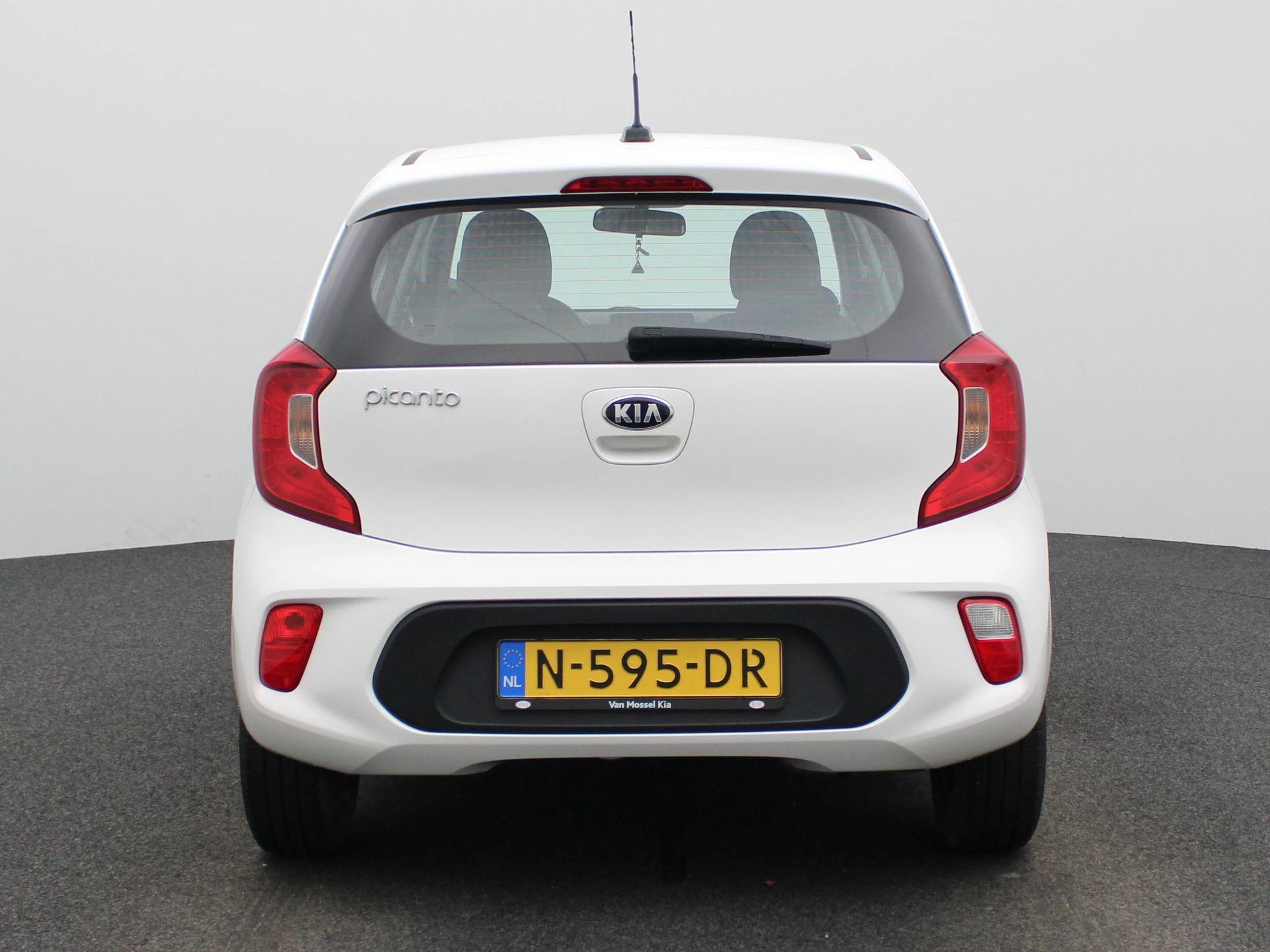 Kia-Picanto-image-4