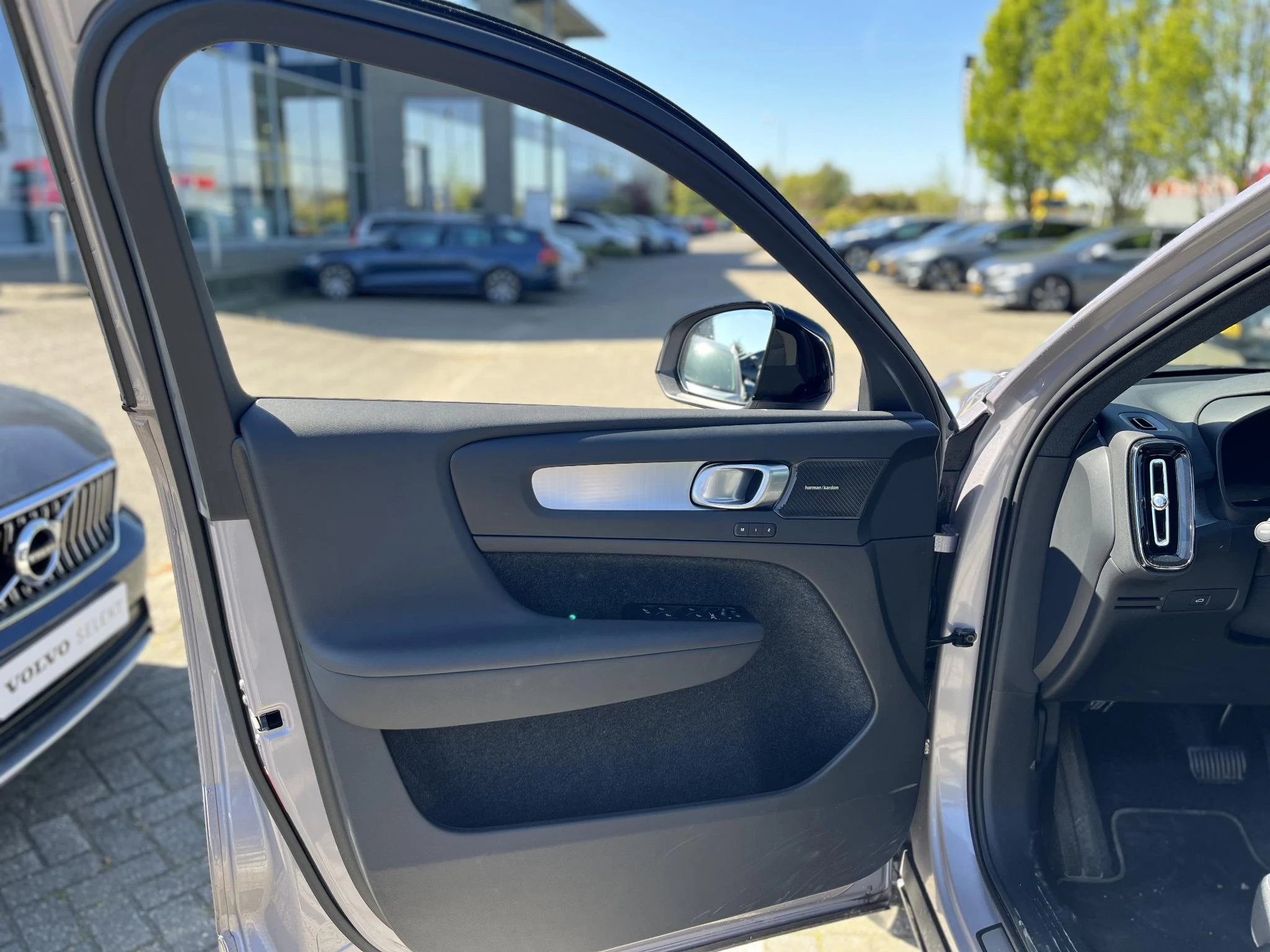 Volvo-XC40-image-5
