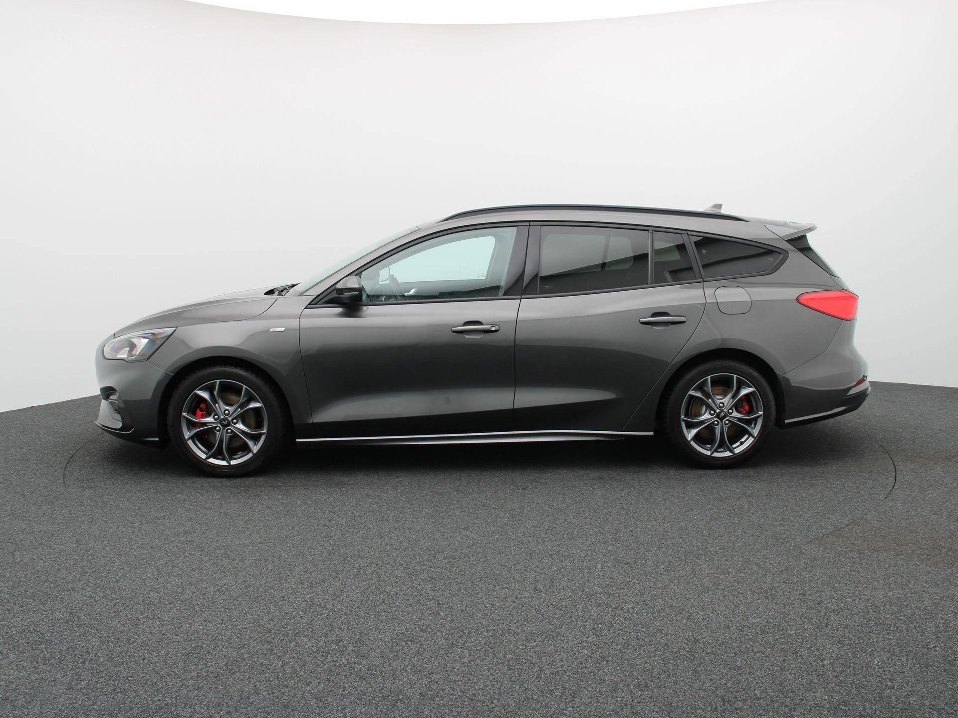 Ford Focus Wagon 1.0i EcoBoost MHEV 92kW ST-Line X