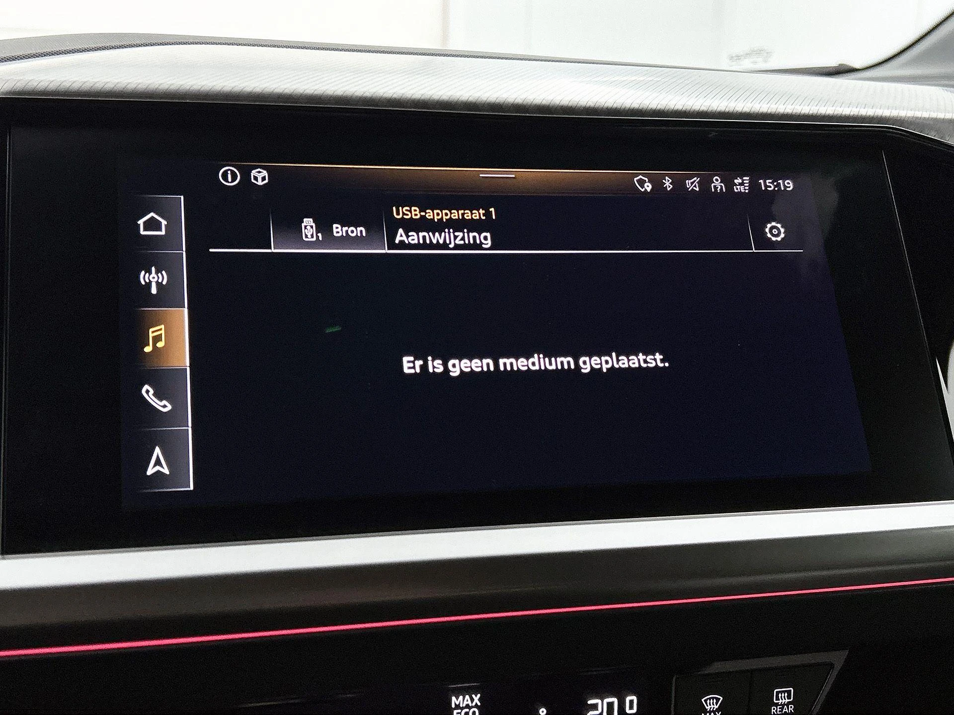 Audi-Q4 e-tron-image-6