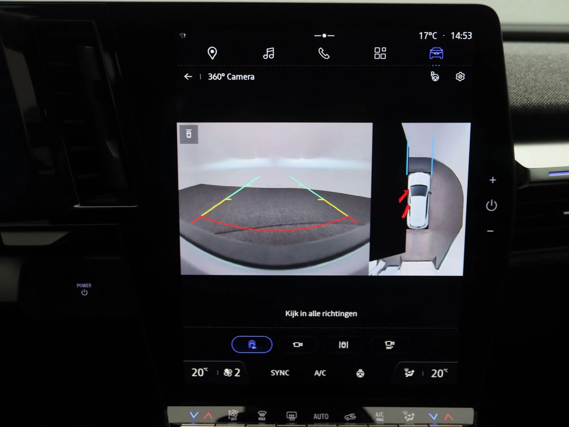 Renault-Megane E-Tech-image-8