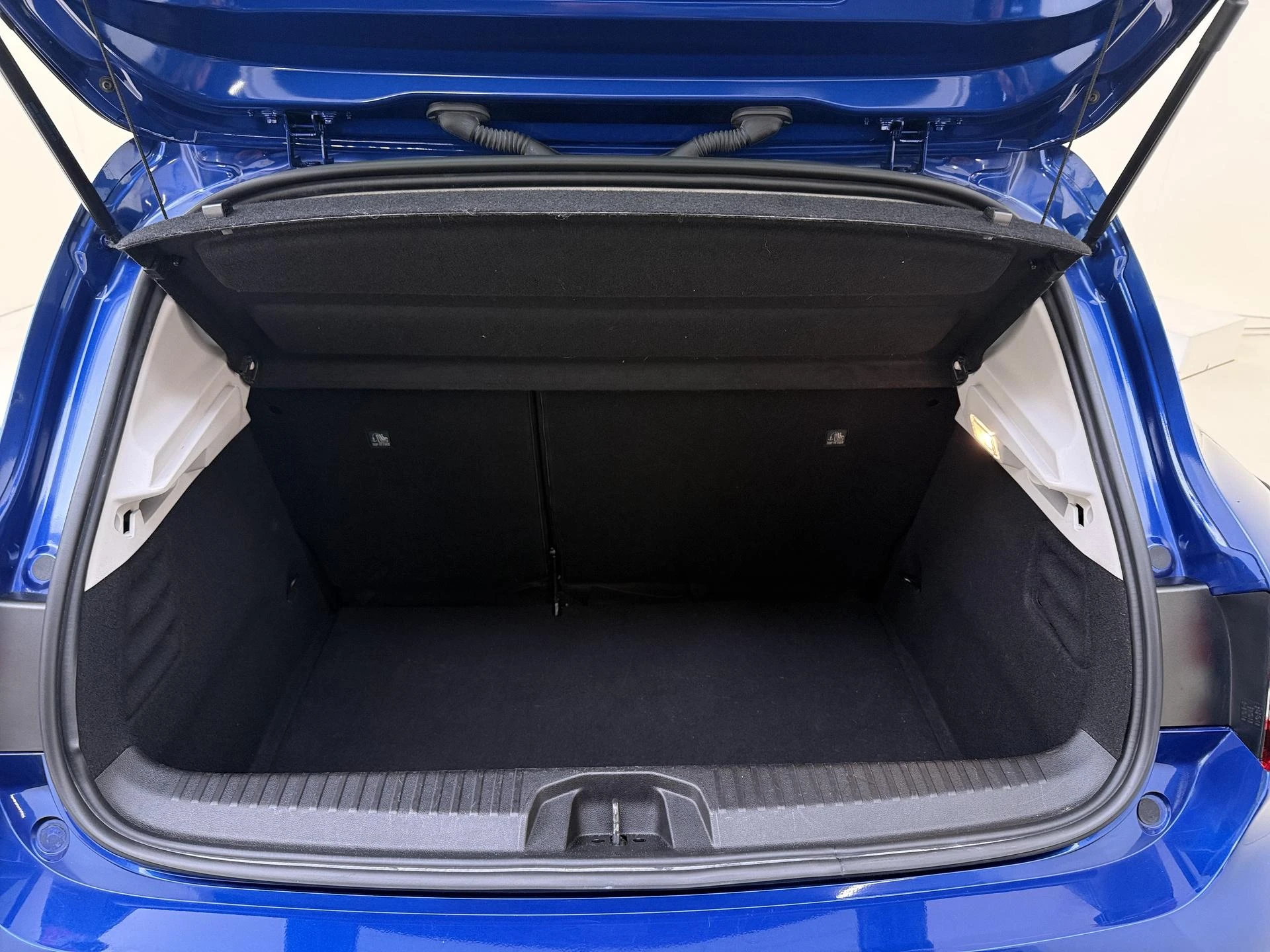 Renault-Clio-image-24