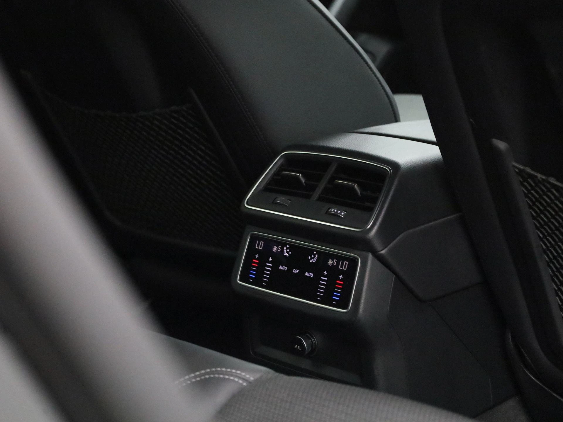 Audi-A6-image-44
