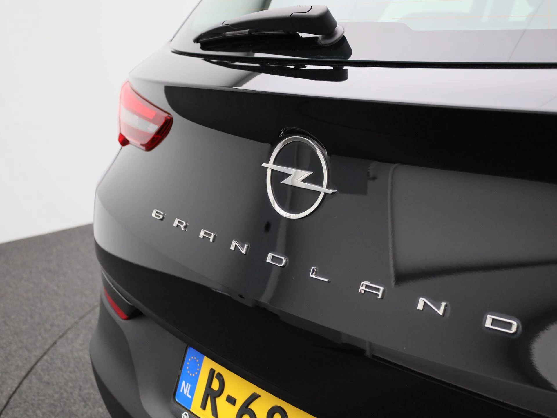 Opel-Grandland-image-32
