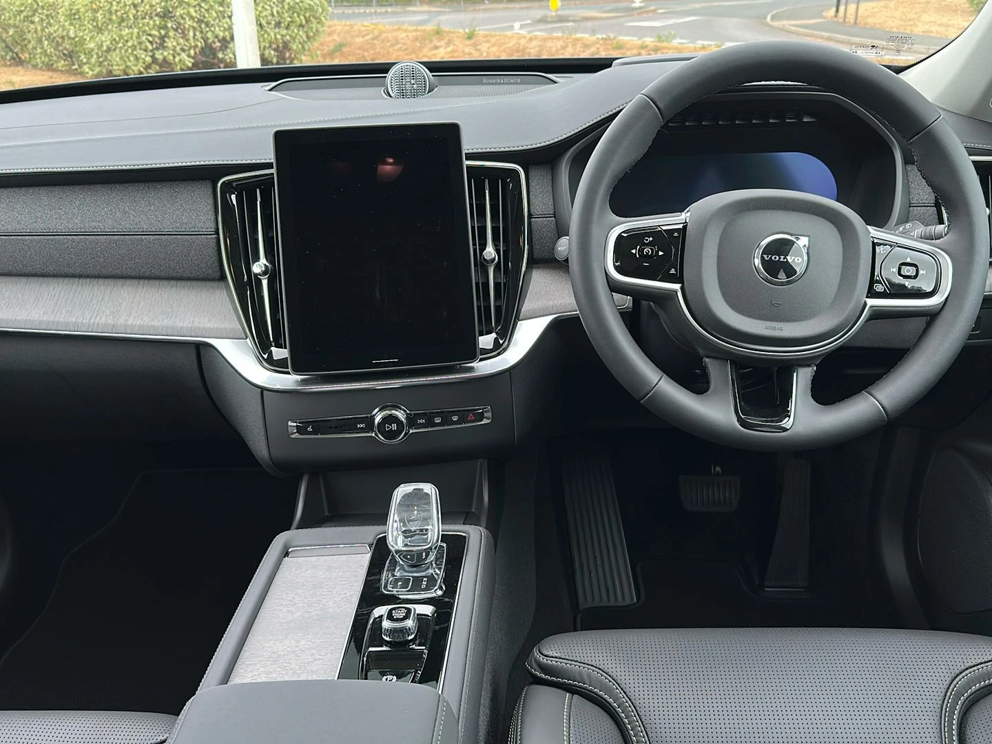Volvo-XC90-image-3
