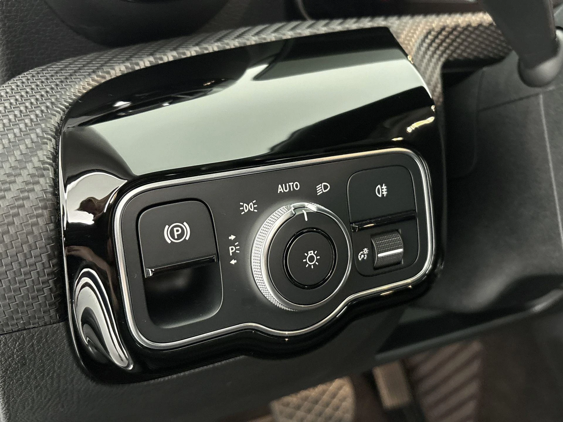 Mercedes-Benz-A-Klasse-image-15