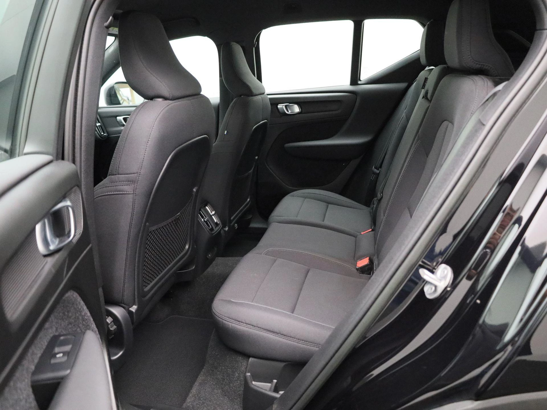 Volvo-XC40-image-11