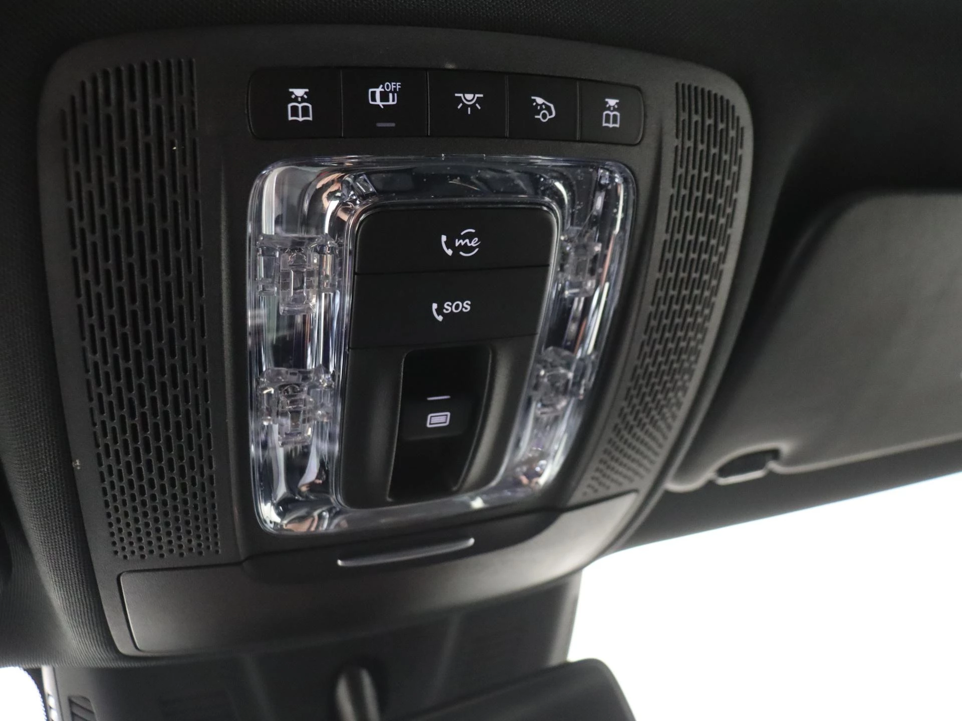 Mercedes-Benz-B-Klasse-image-22