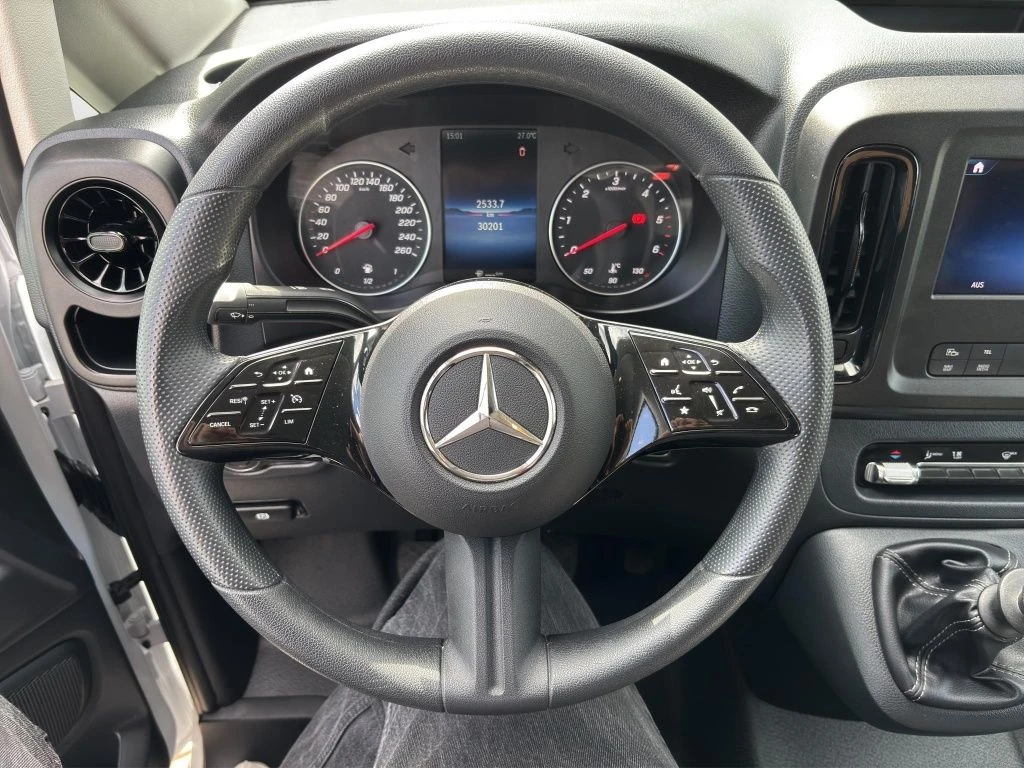 Mercedes-Benz-Vito 116-image-15