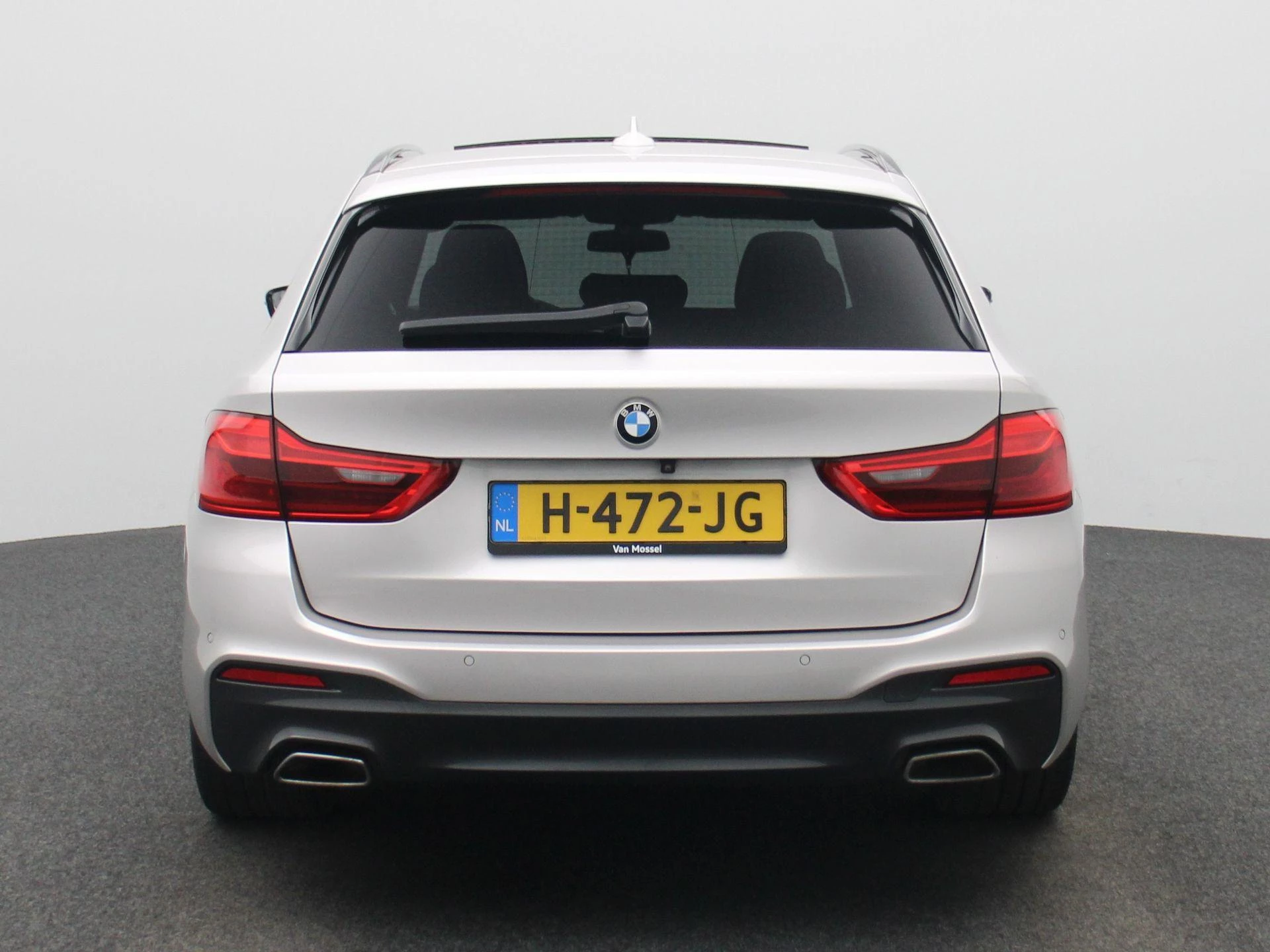 BMW-5 Serie-image-4