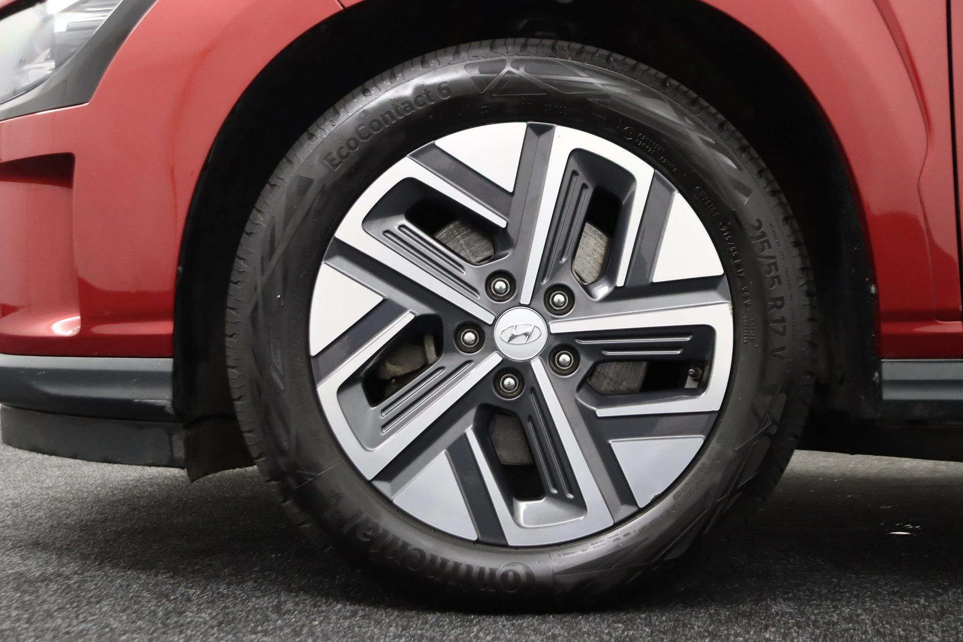 Hyundai-Kona-image-32