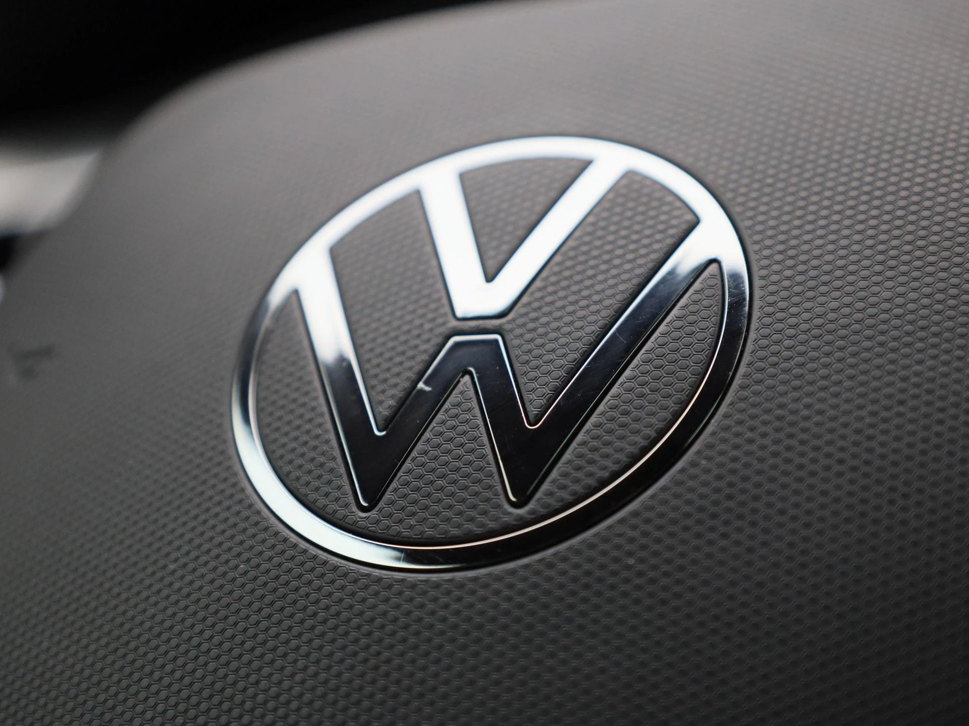 Volkswagen-Arteon-image-33