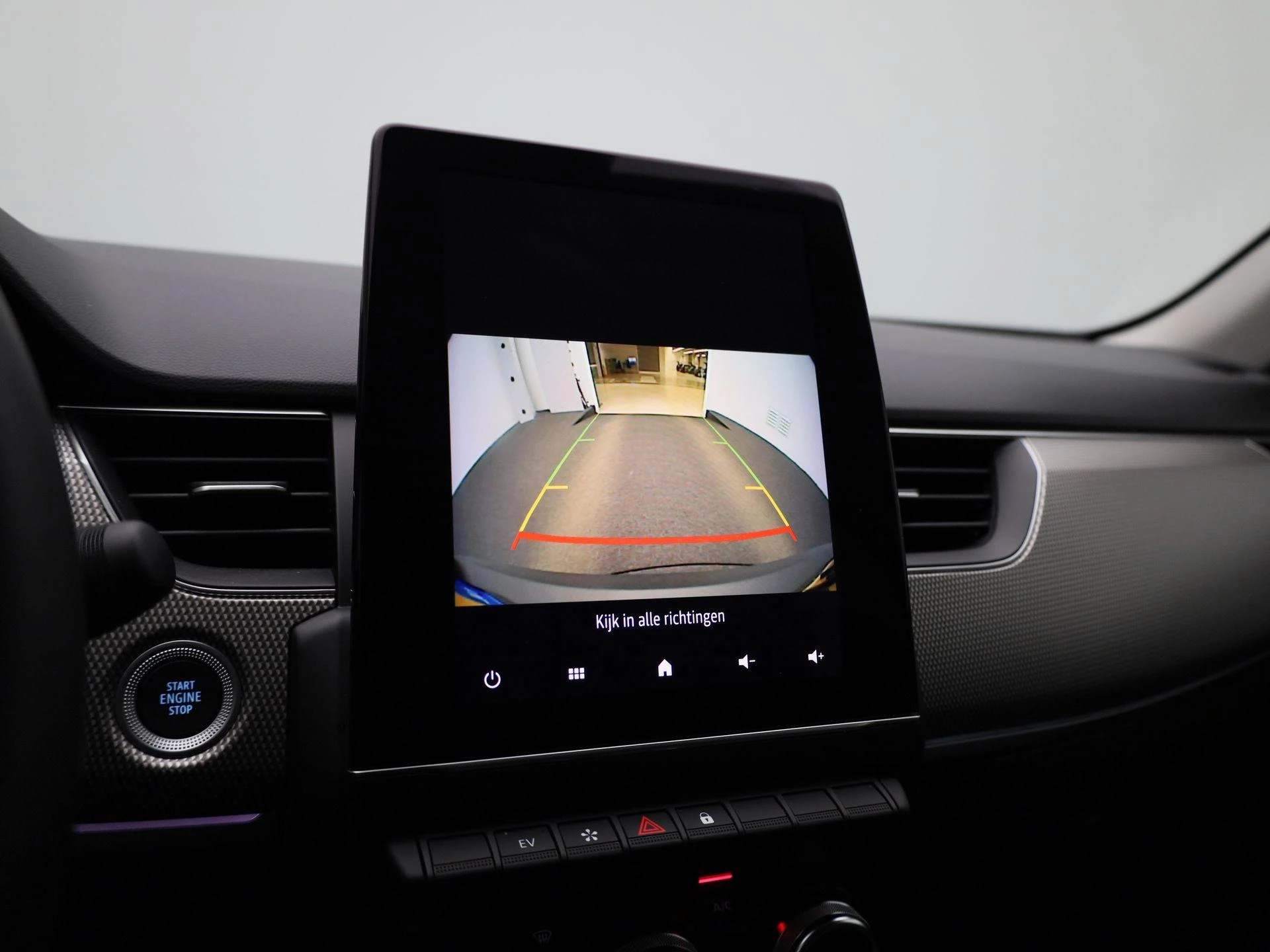 Renault-Arkana-image-14