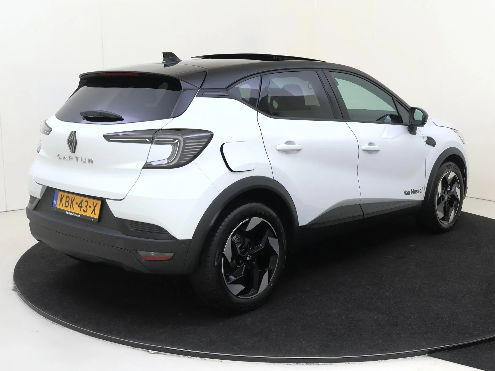 Renault-Captur-image-3