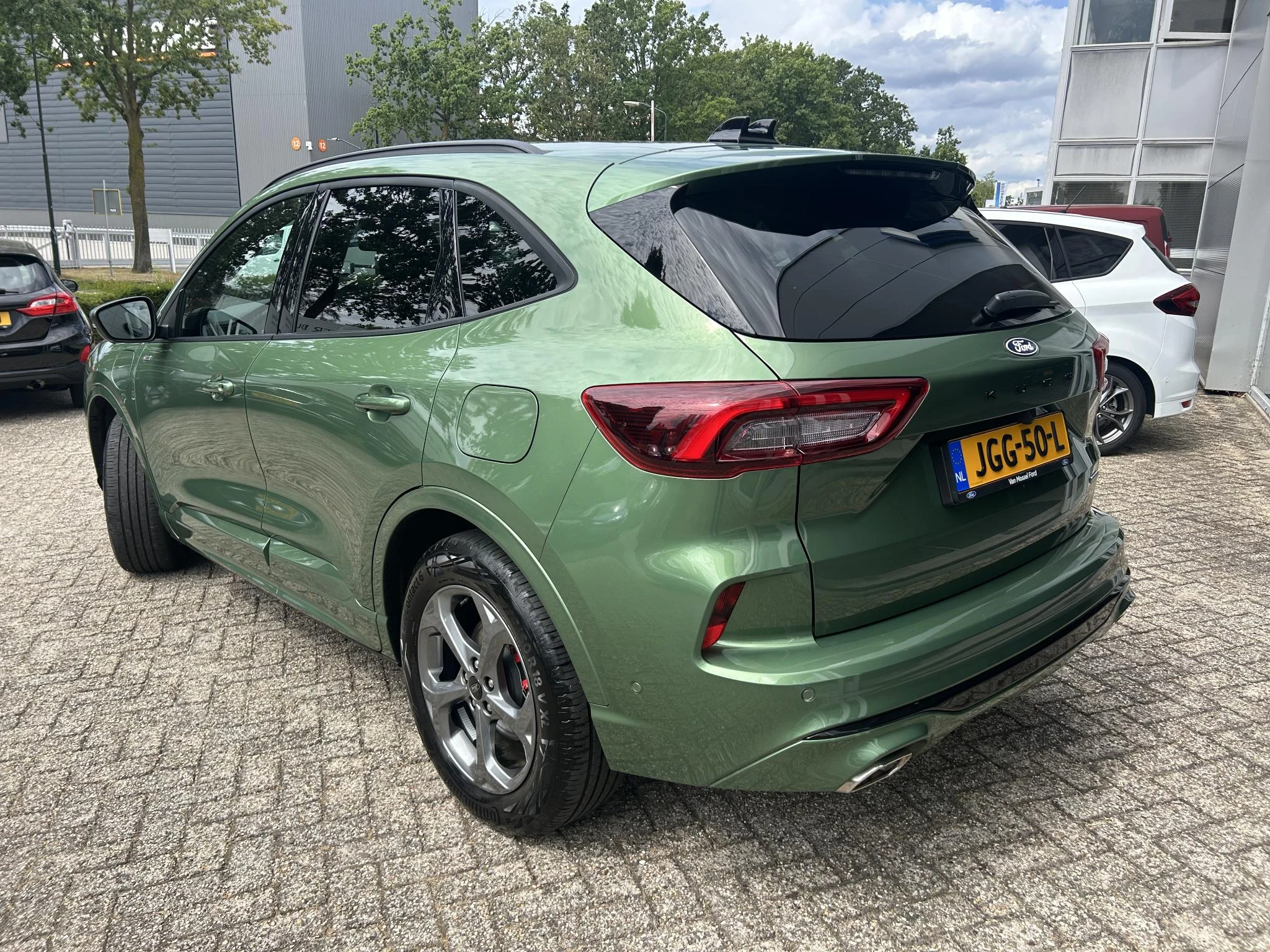 Ford-Kuga-image-2