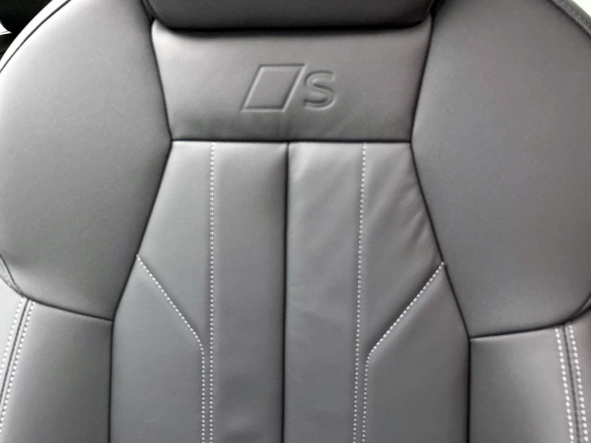 Audi Q5 Sportback 2.0 TFSI e-hybrid quattro S edition Competition