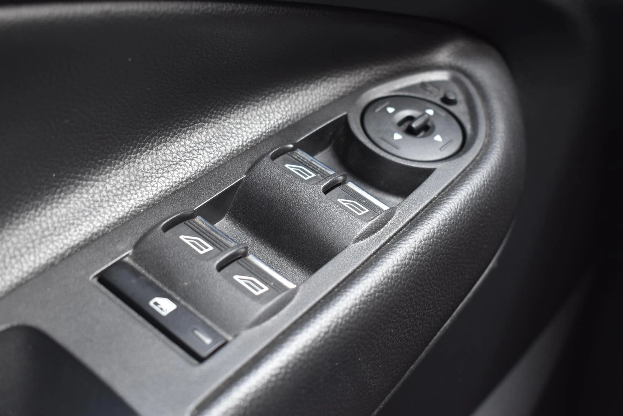 Ford-Kuga-image-15