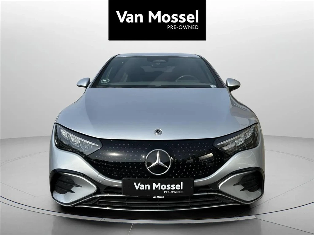 Mercedes-Benz-EQE-image-1