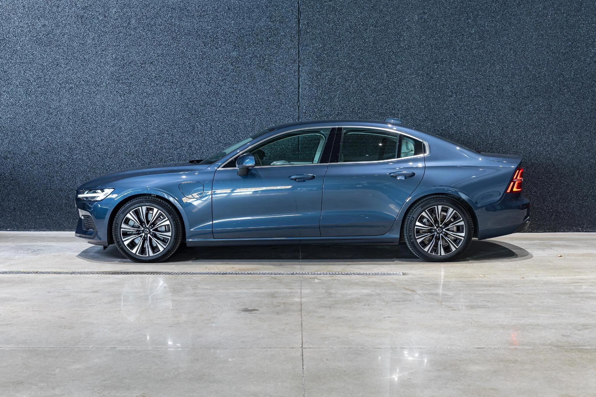Volvo-S60-image-3