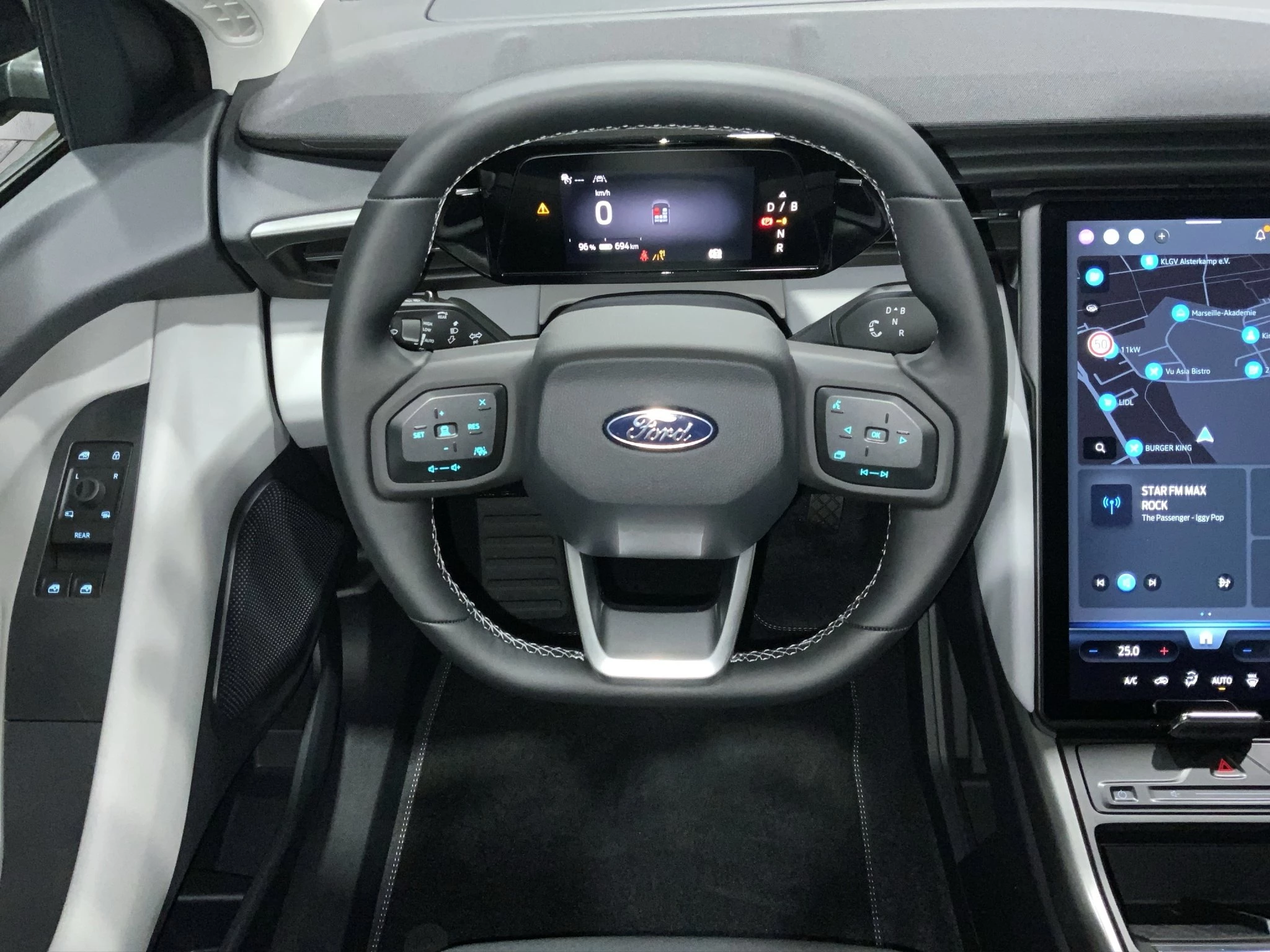 Ford Explorer Select Extended Range 77kWh RWD MJ 2025.75
