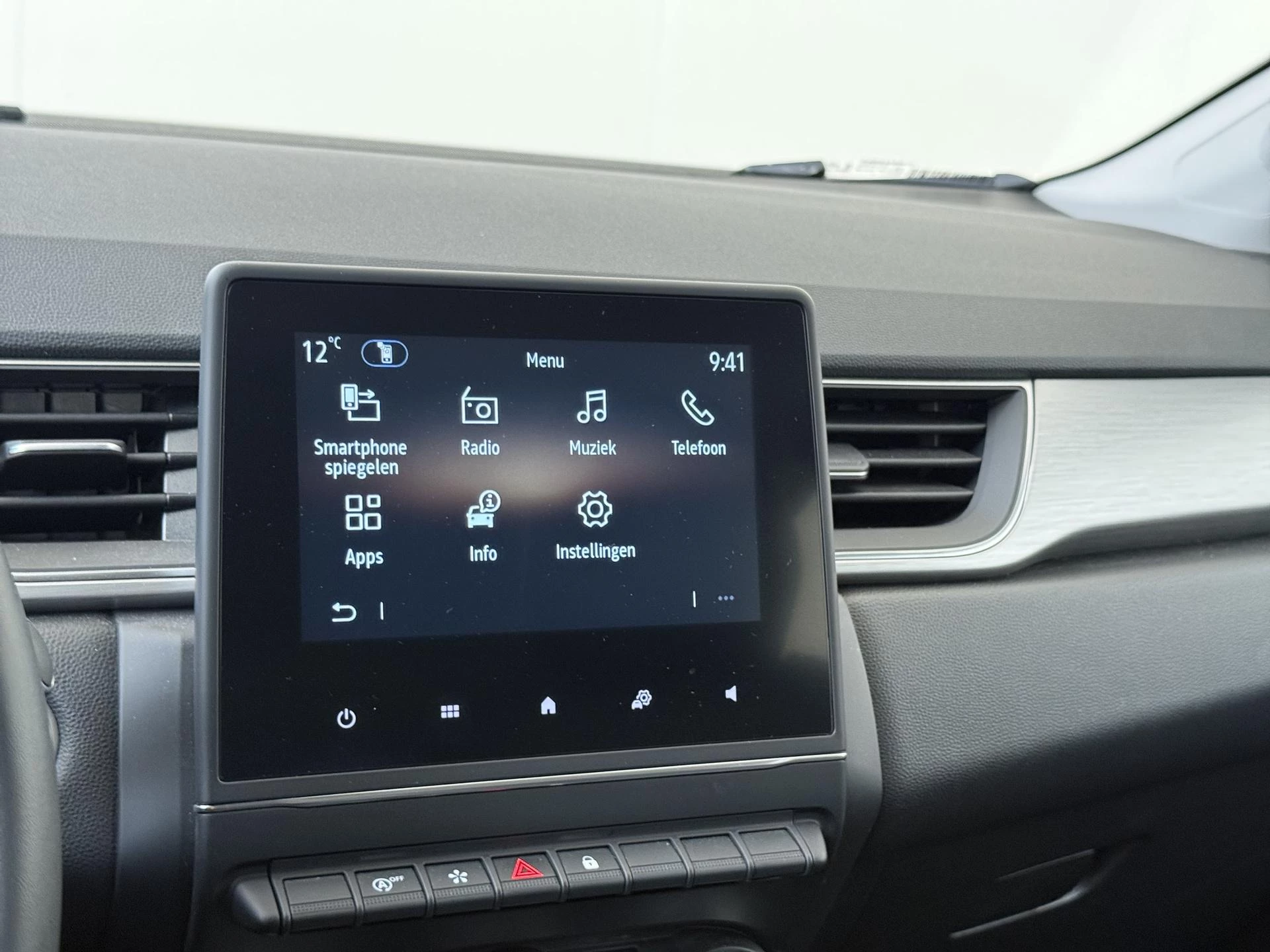 Renault-Captur-image-15