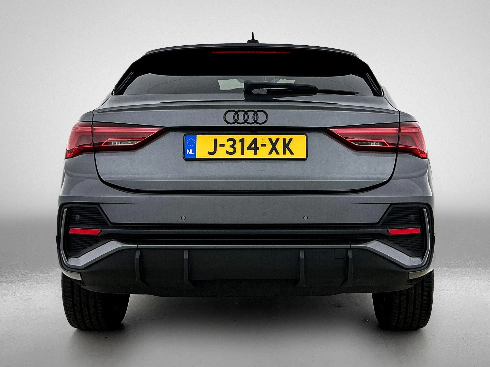 Audi-Q3-image-3