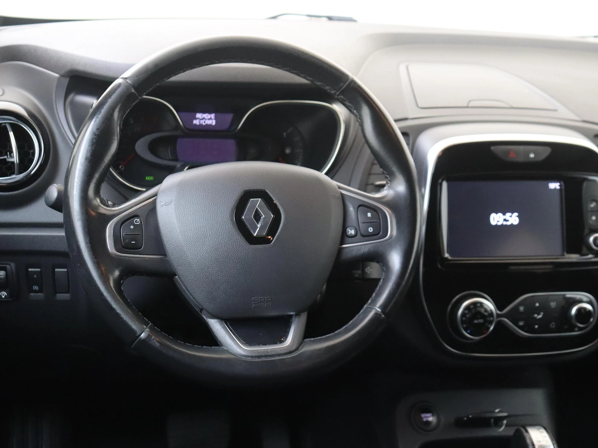 Renault-Captur-image-9