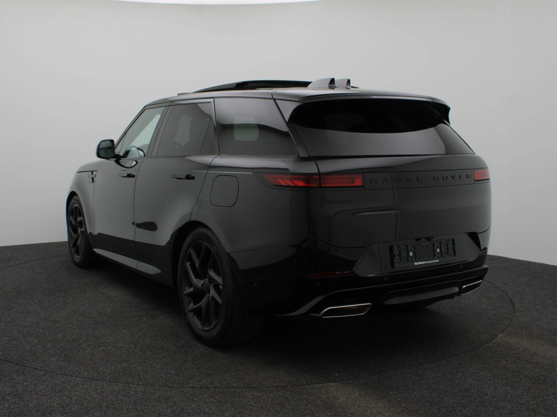 Land Rover-Range Rover Sport-image-1